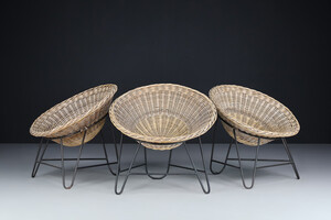 Mid century modern Wicker Easy-Lounge-Patio Chairs Designed In Europe, 1960s Mid-20th century