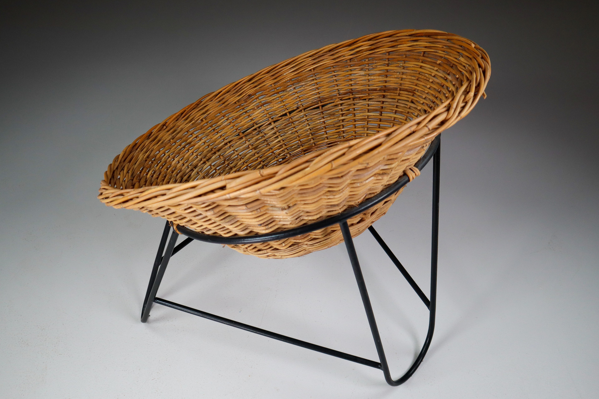 Mid century modern Wicker Midcentury Wicker Easy-Lounge-Patio Chairs Designed in Europe, 1960s Mid-20th century