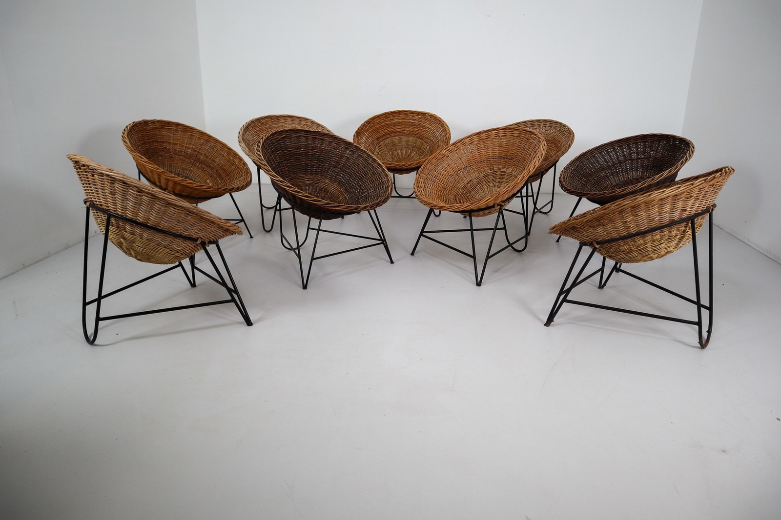 Mid century modern store rattan chair