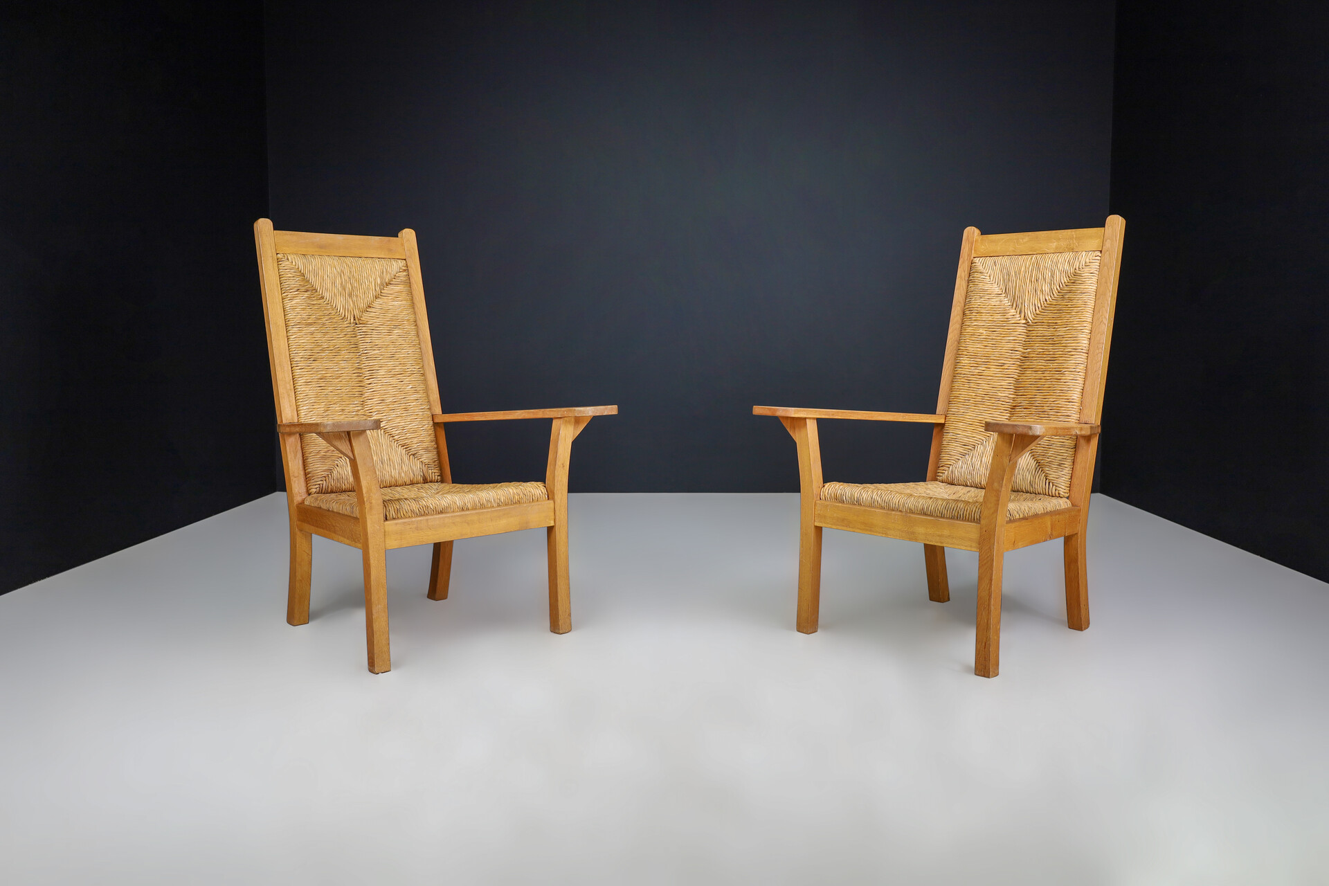 Mid century modern Willi Ohler Arm Chairs in Oak and Rush, Arts & Crafts, Germany, 1940s Mid-20th century