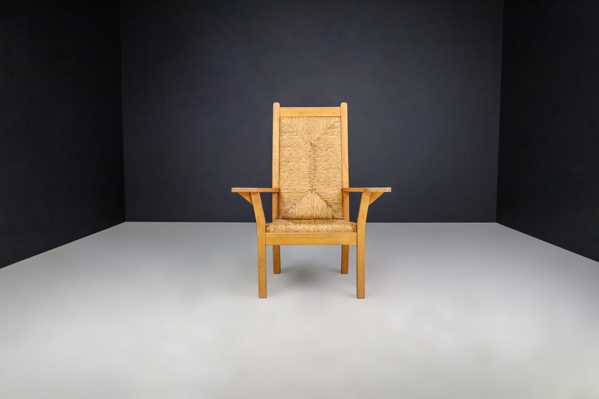 Mid century modern Willi Ohler Arm Chairs in Oak and Rush, Arts & Crafts, Germany, 1940s Mid-20th century