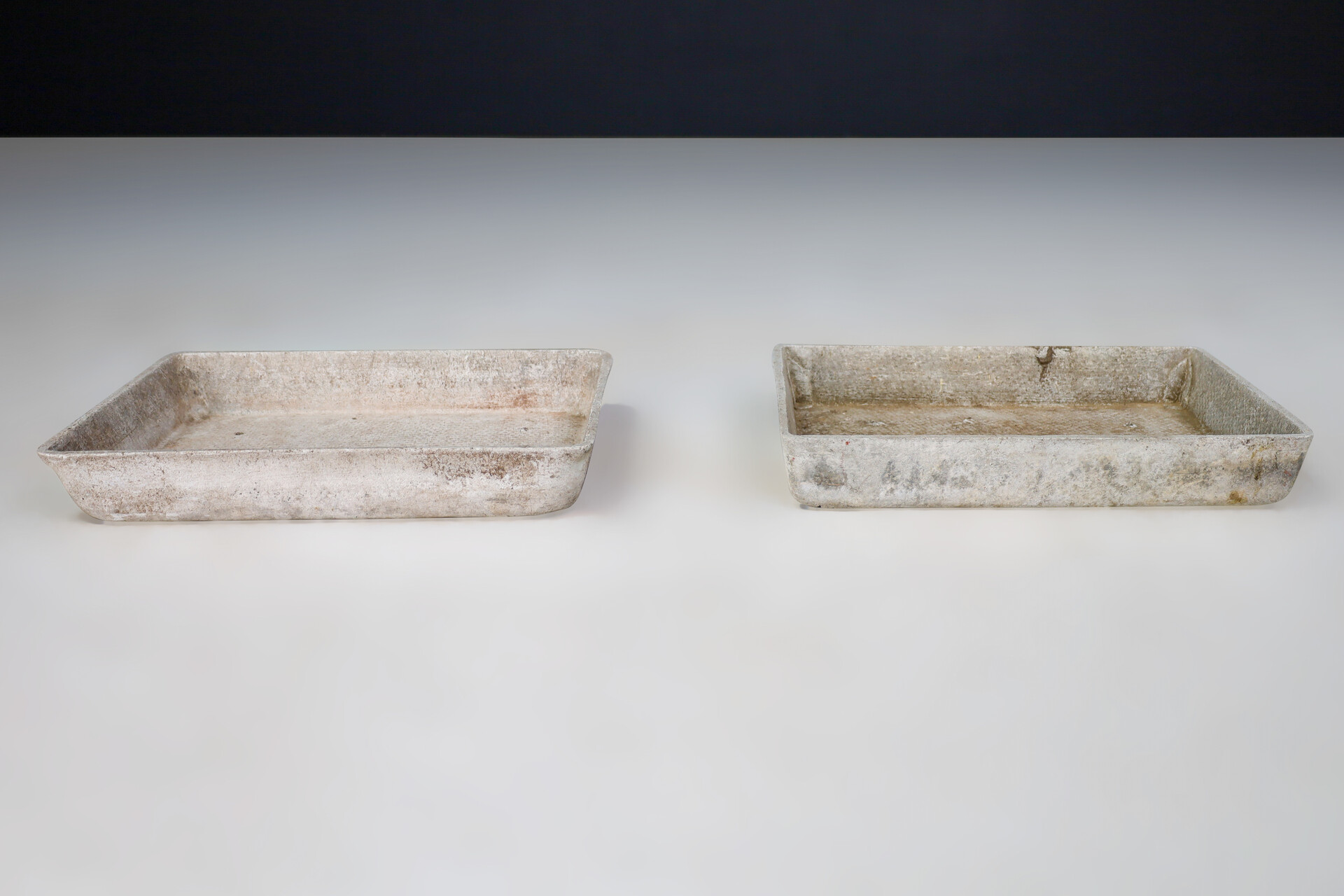 Mid century modern Willy Guhl Concrete Planters, Switzerland 1960s Mid-20th century