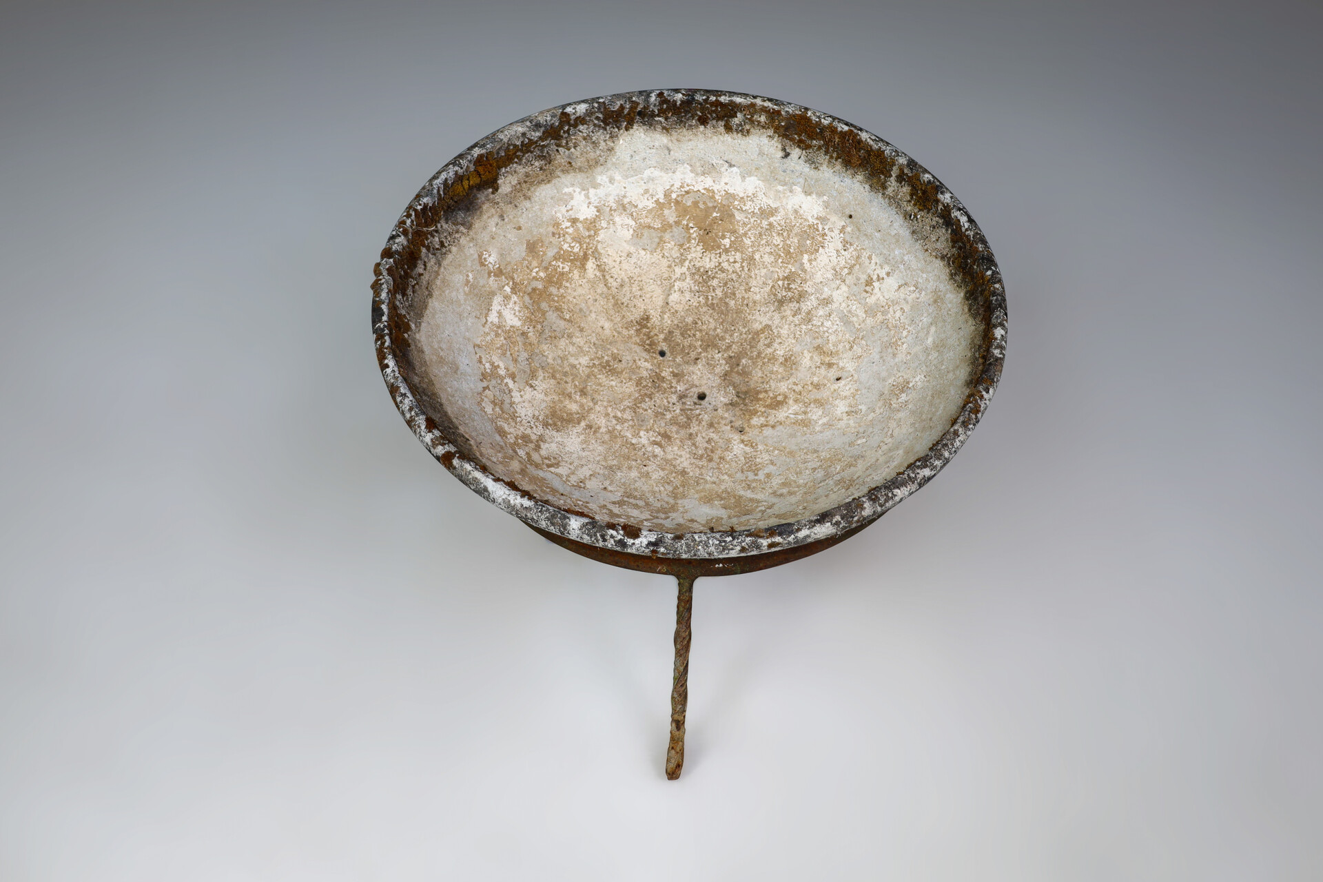 Mid century modern Willy Guhl Concrete Planters, Switzerland 1960s Mid-20th century