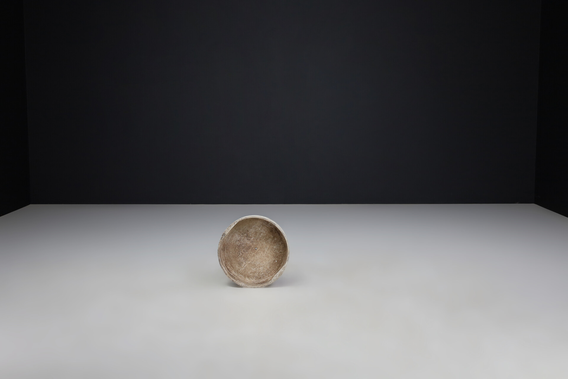 Mid century modern Willy Guhl Concrete UroundPlanter, Switzerland 1960s Mid-20th century