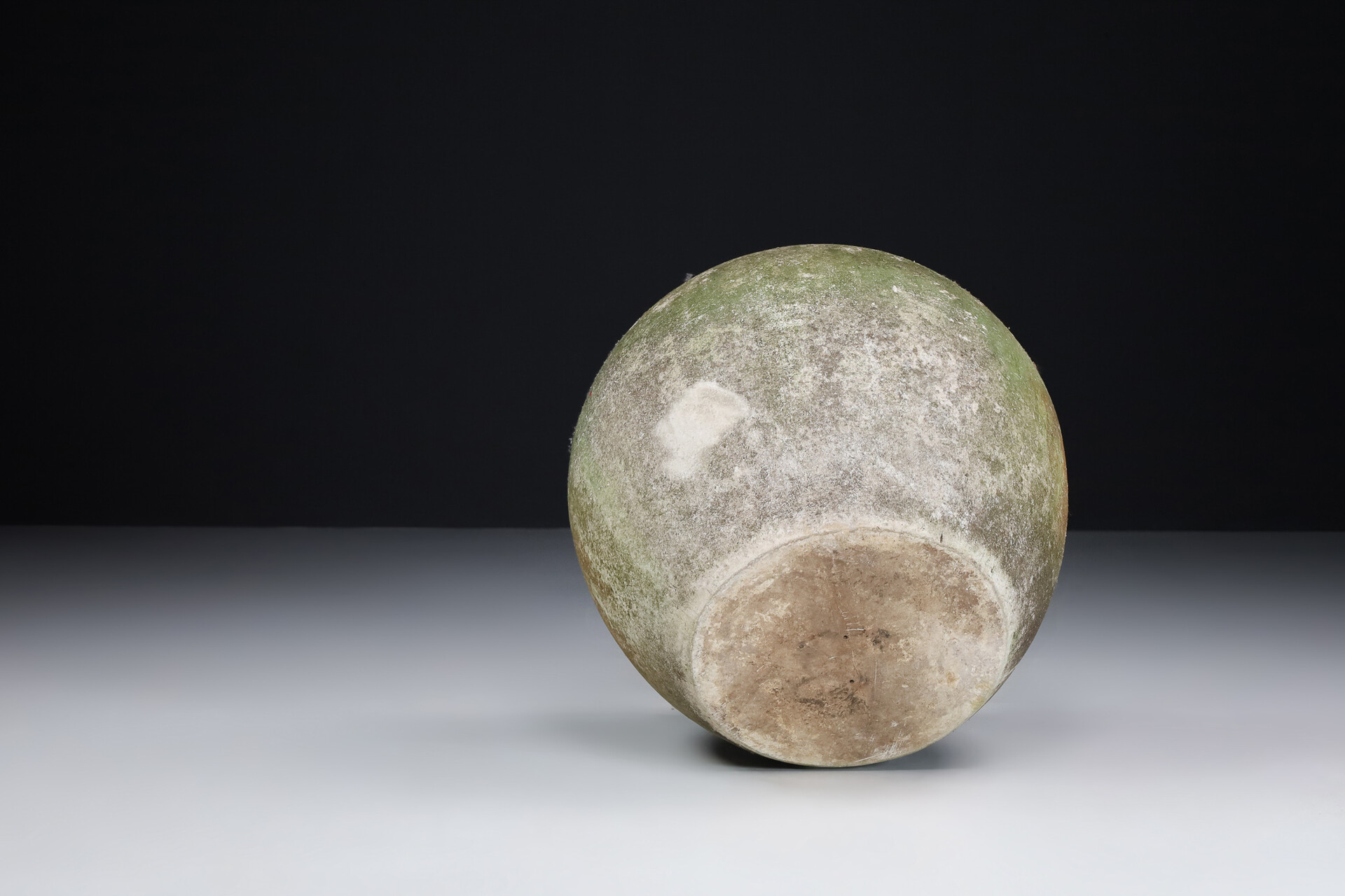 Mid century modern Willy Guhl Planter in Concrete, Switserland 1970 Mid-20th century