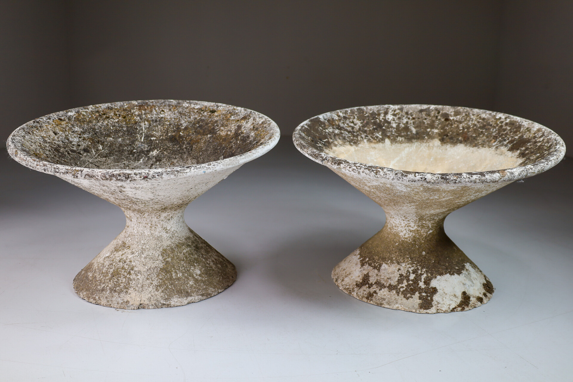 Mid century modern Willy Guhl Planter, Switserland 1970 