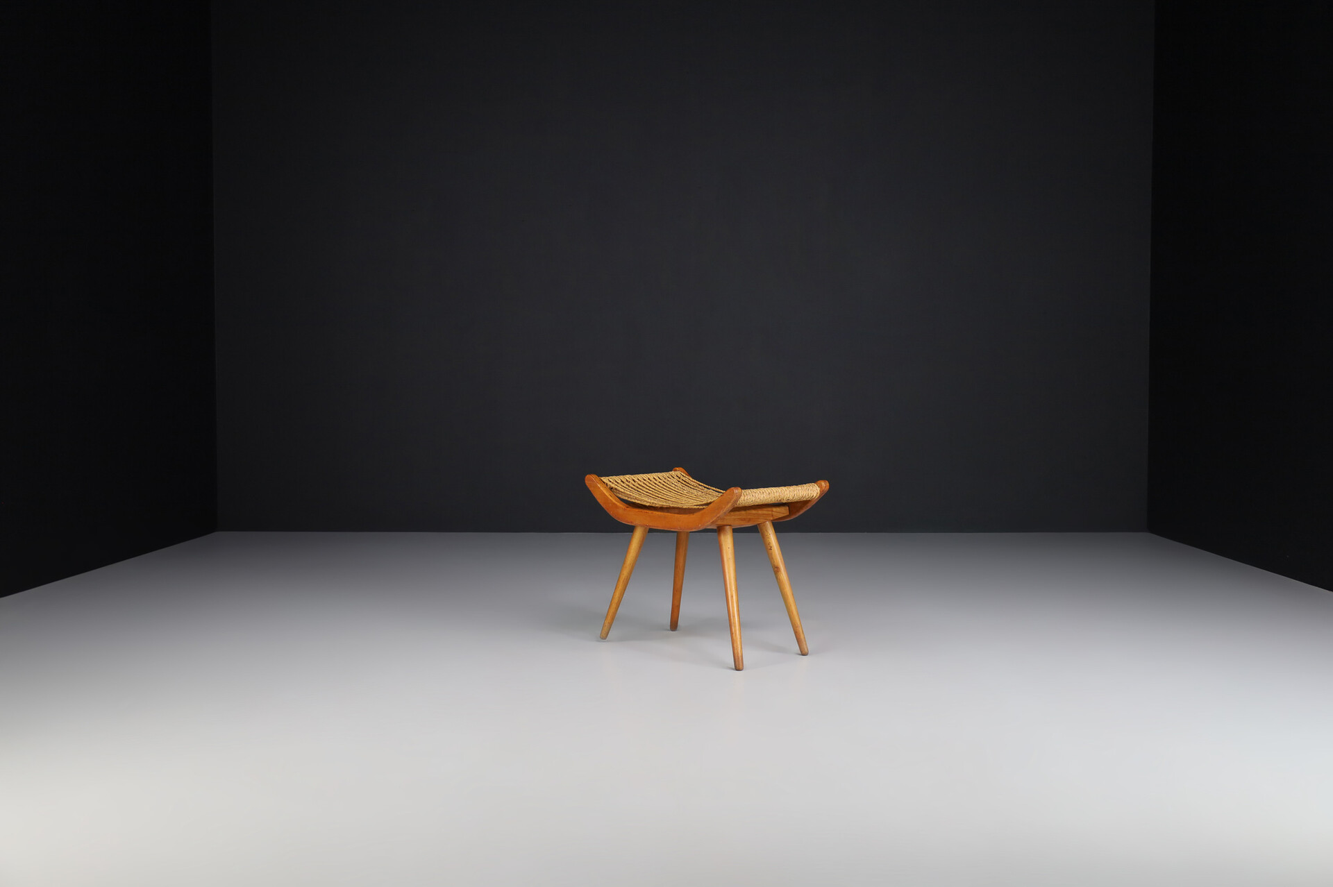 Mid century modern Wood and Rope Stool, France 1950s Mid-20th century