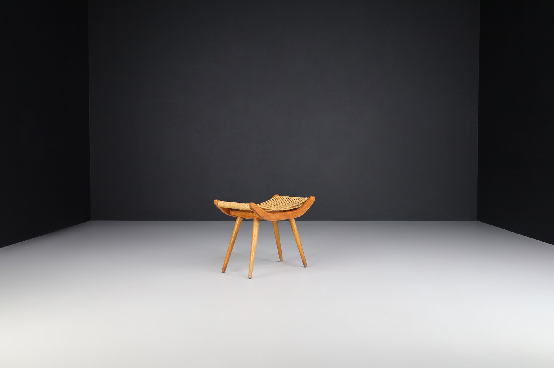 Mid century modern Wood and Rope Stool, France 1950s Mid-20th century