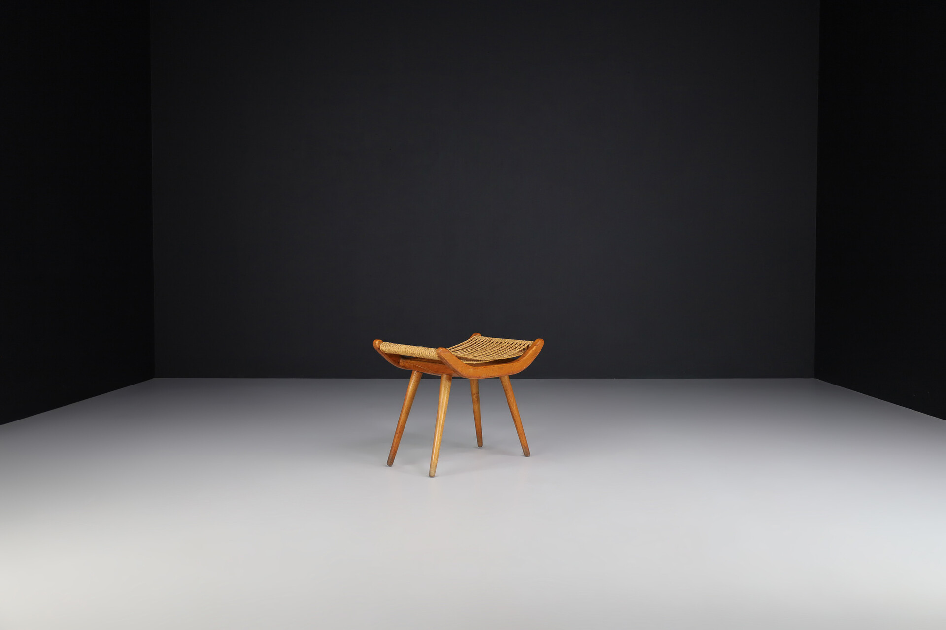 Mid century modern Wood and Rope Stool, France 1950s Mid-20th century