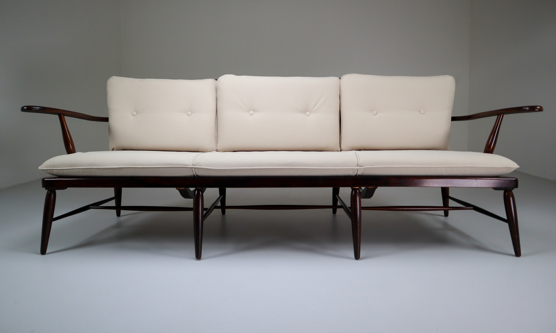 Midcentury Anna-Lülja Praun Walnut Wood Lounge sofa , 1950s, Austria Mid-20th century