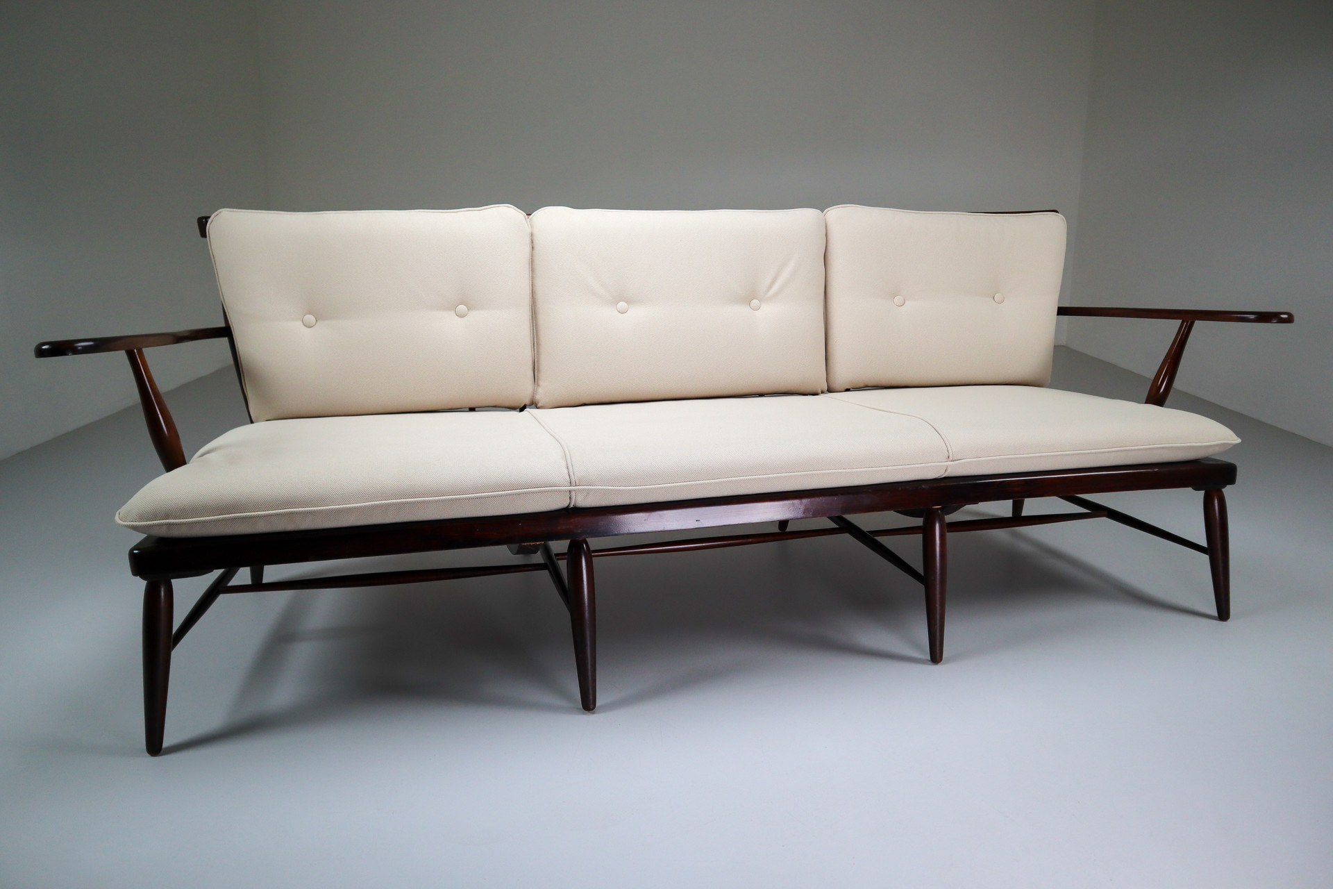 Midcentury Anna-Lülja Praun Walnut Wood Lounge sofa , 1950s, Austria Mid-20th century