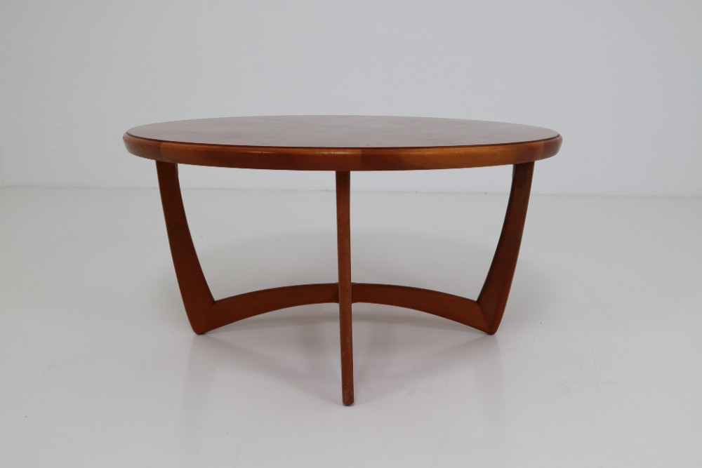 Midcentury Coffee Table with Walnut Veneer in Sunburst Effect, France, 1950s