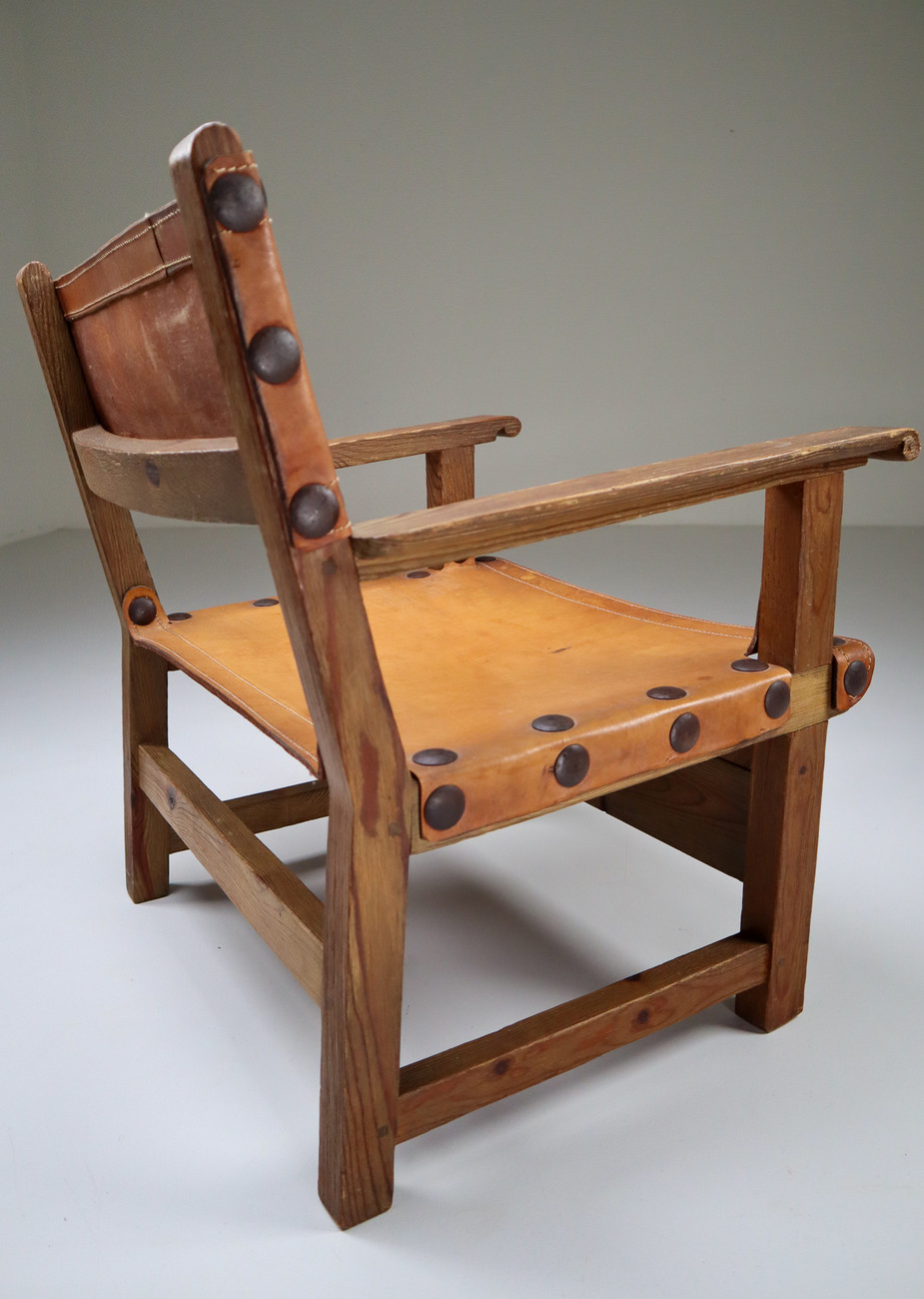 Midcentury French Lounge Chair in Patinated Cognac Saddle Leather, 1950s Mid-20th century