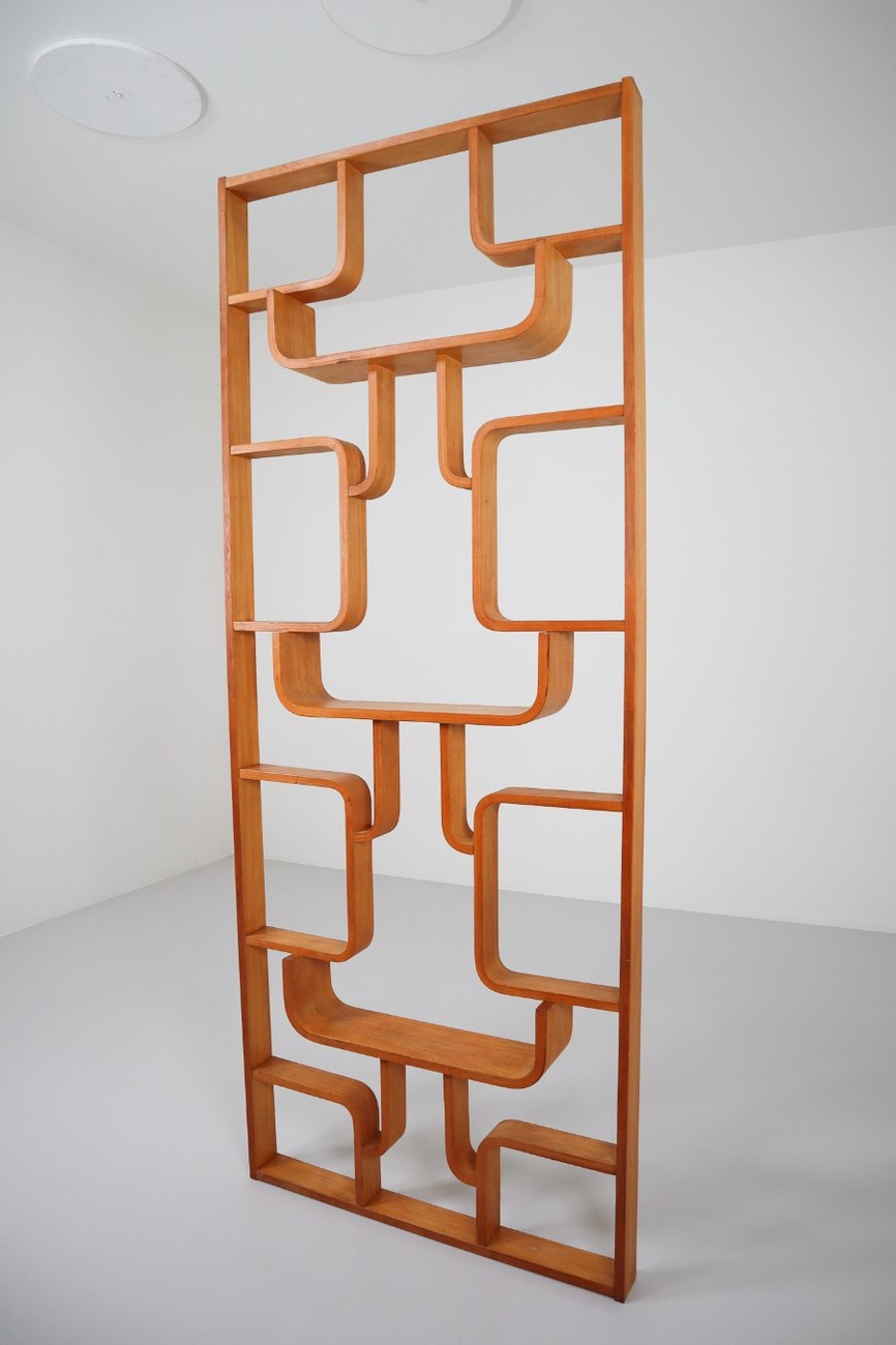 Midcentury Room Divider in Blond Bentwood, circa 1960s Mid-20th century
