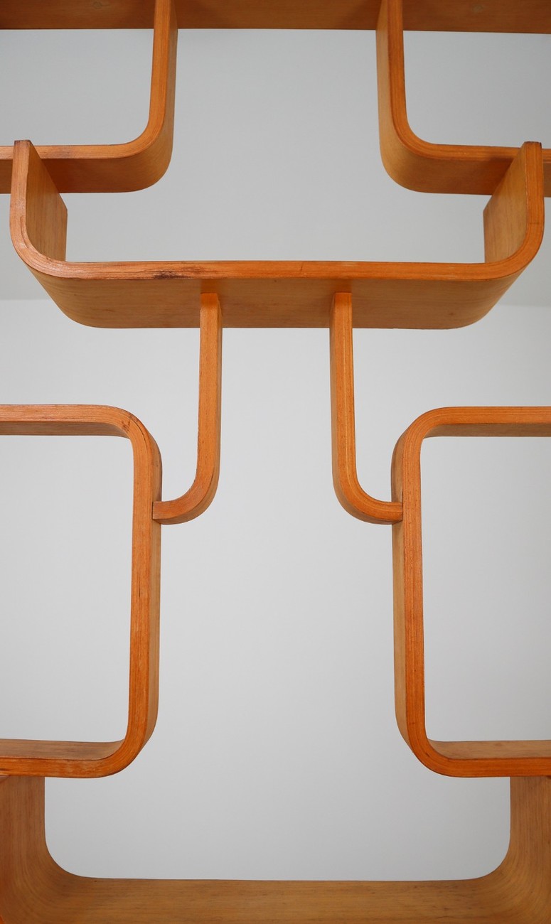 Midcentury Room Divider in Blond Bentwood, circa 1960s Mid-20th century
