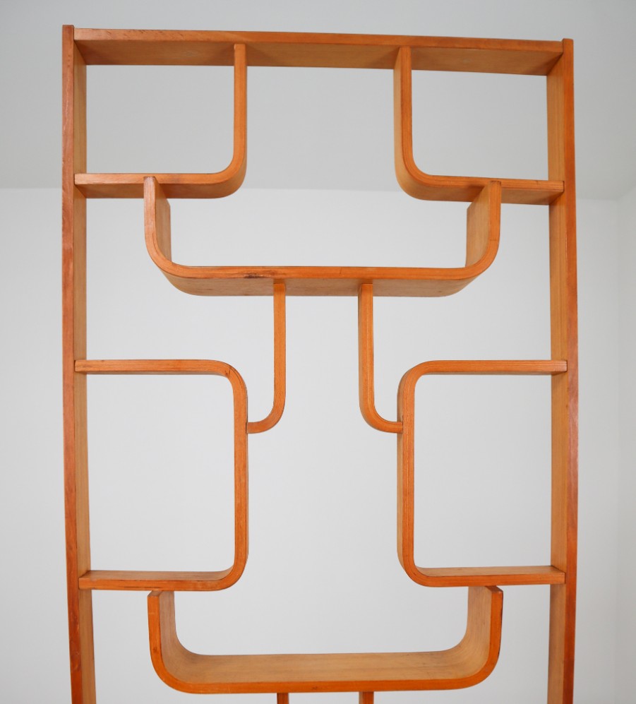 Midcentury Room Divider in Blond Bentwood, circa 1960s Mid-20th century