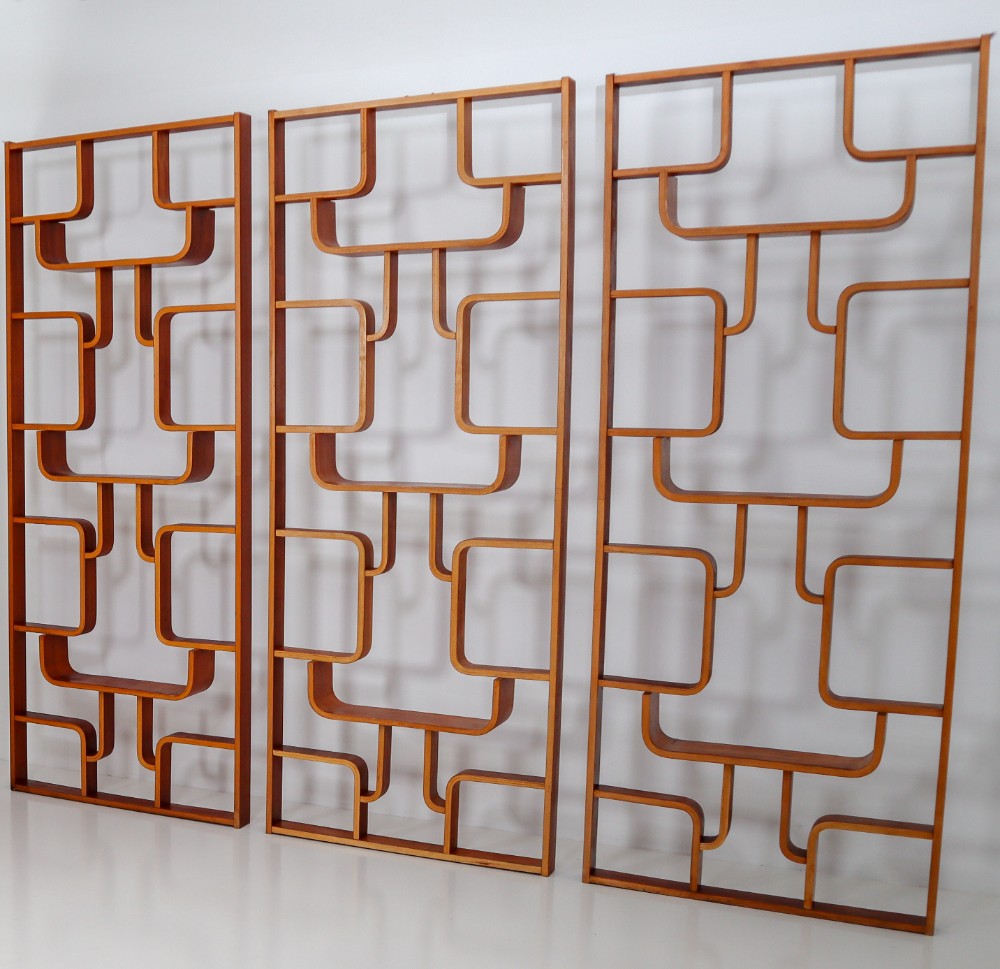 Midcentury Room Divider Shelves for Thonet in Bent-Wood, circa 1960s Mid-20th century