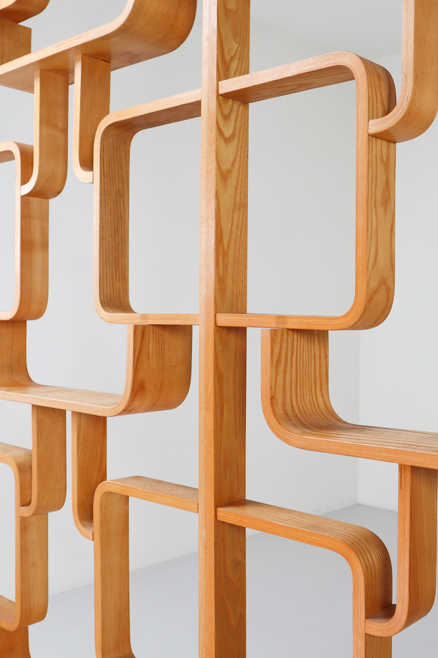Midcentury Room Divider Shelves in Blond Bent-Wood, Praque 1960s Mid-20th century