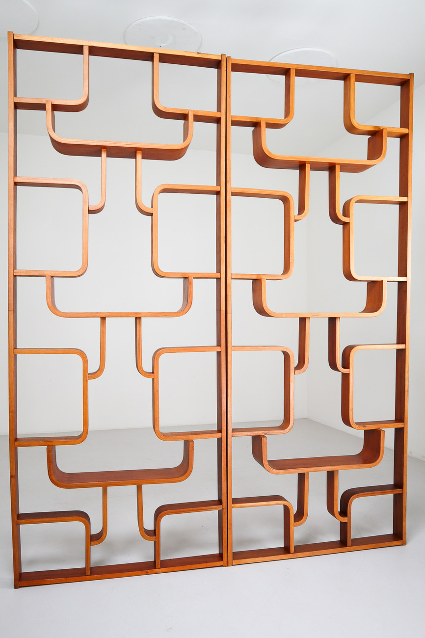 Midcentury Room Divider Shelves in Mahogany Bent-Wood, Praque, 1960s Mid-20th century