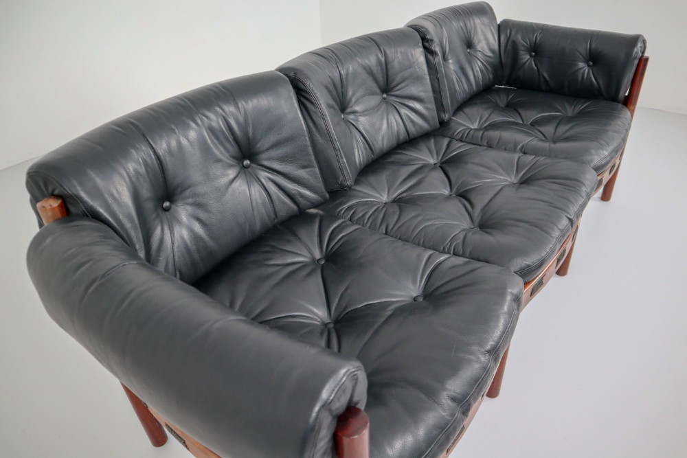 Midcentury Three-Seat Sofa in Rosewood and Leather by Arne Norell, Sweden, 1960