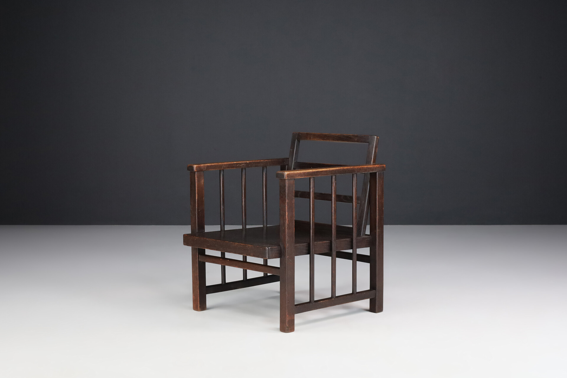 Minimalist Patinated Oak Armchair, The Netherlands 1930 Early-20th century