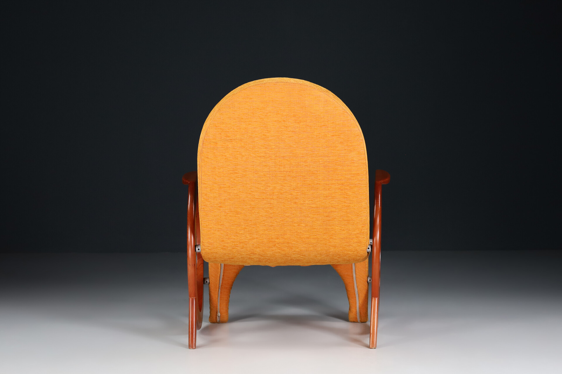 Modern Armchair in original Fabric, Italy 1970 Mid-20th century