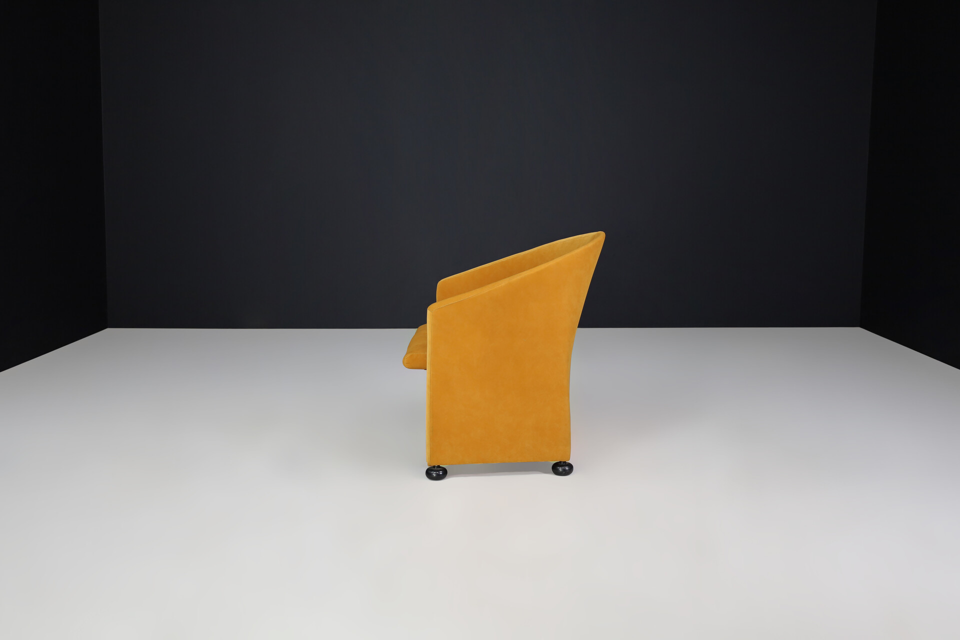 Modern Armchairs in original fabric by Saporiti , Italy 1970s Late-20th century