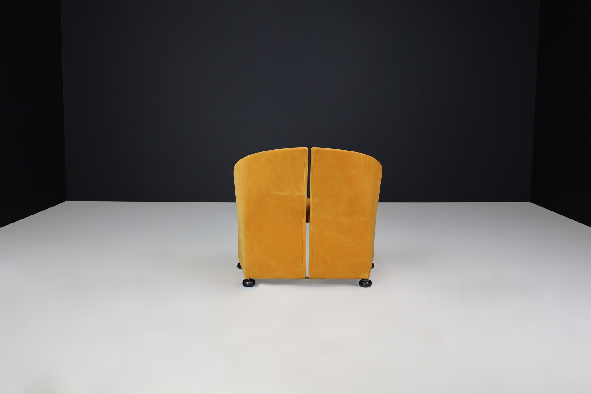 Modern Armchairs in original fabric by Saporiti , Italy 1970s Late-20th century