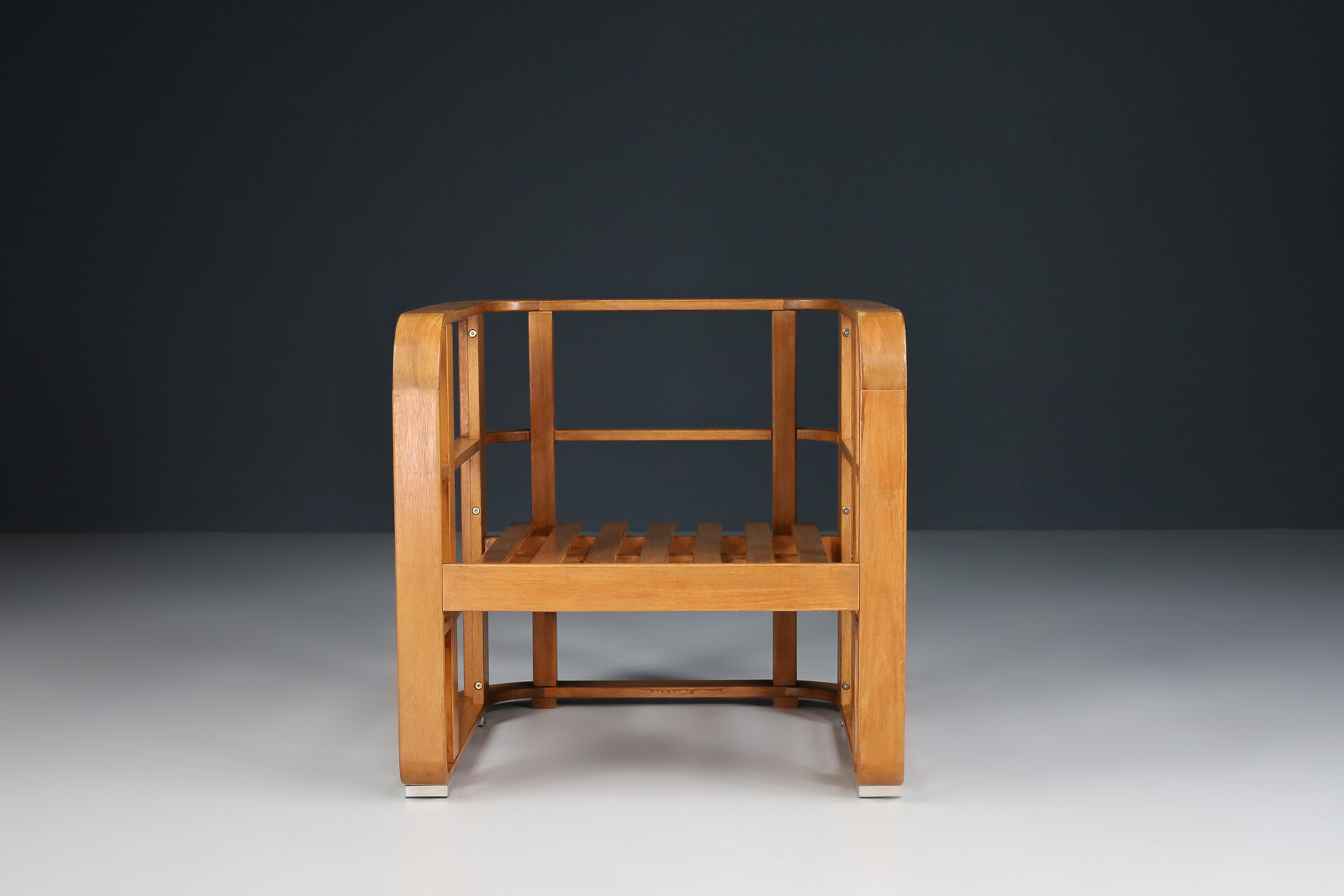 Modern Bentwood Lounge chairs Italy 1980s Mid-20th century