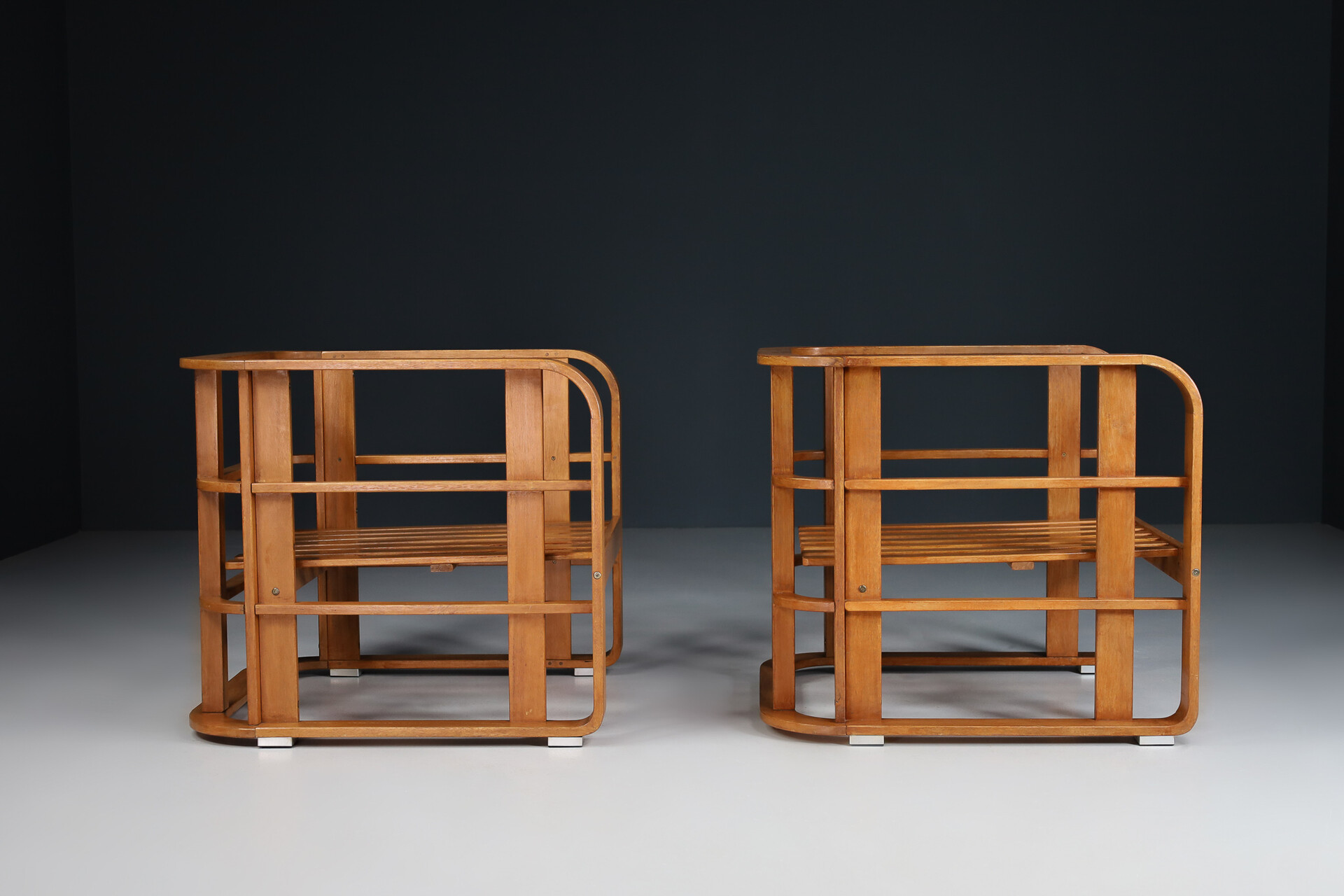 Modern Bentwood Lounge chairs Italy 1980s Mid-20th century