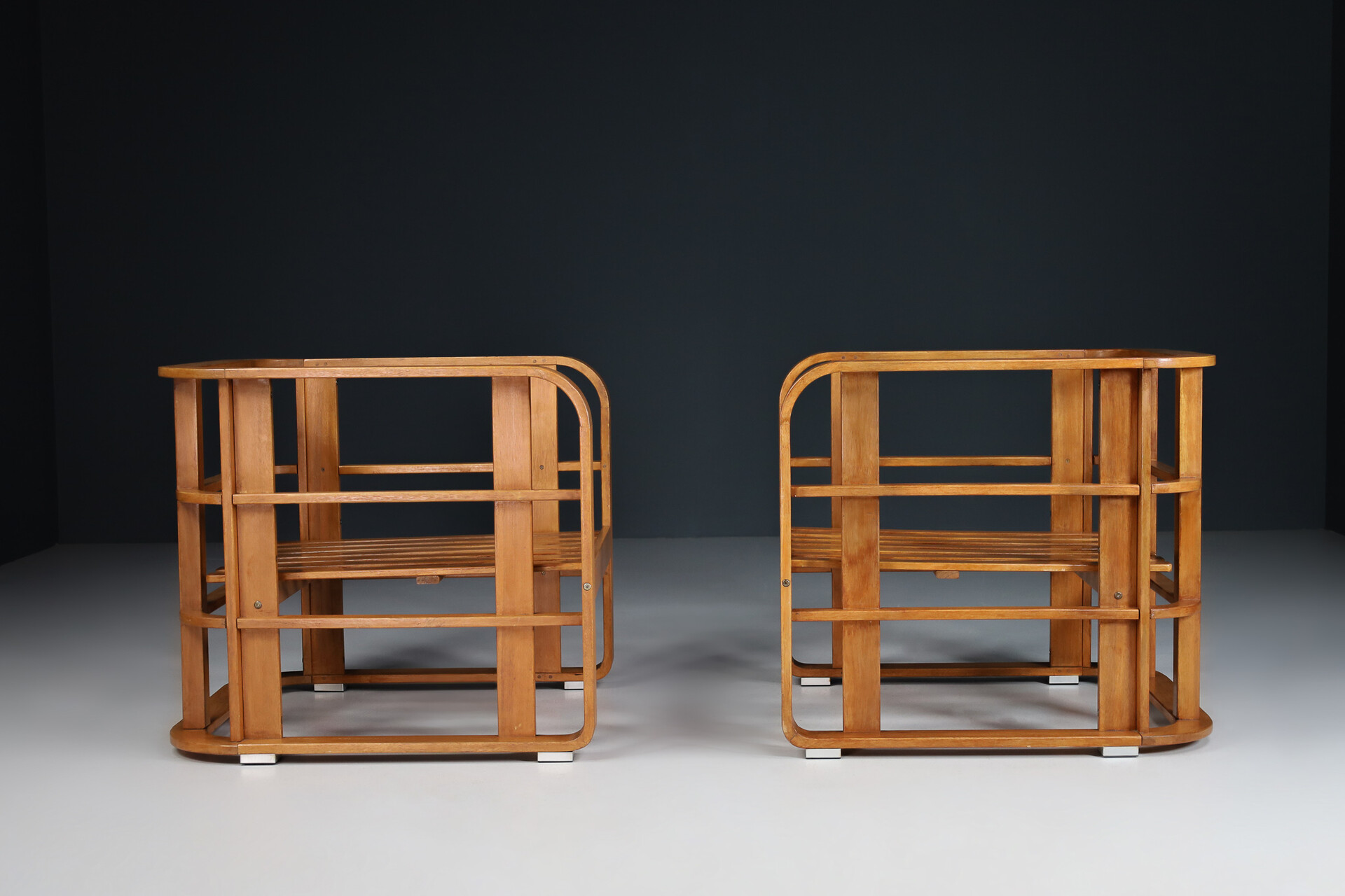 Modern Bentwood Lounge chairs Italy 1980s Mid-20th century