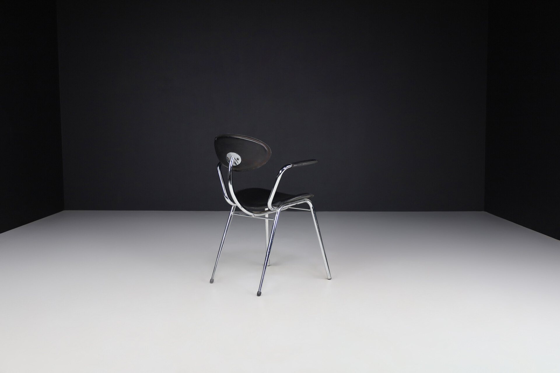 Modern Black leather Dining Chairs by Arrben, Italy, 1980s Late-20th century