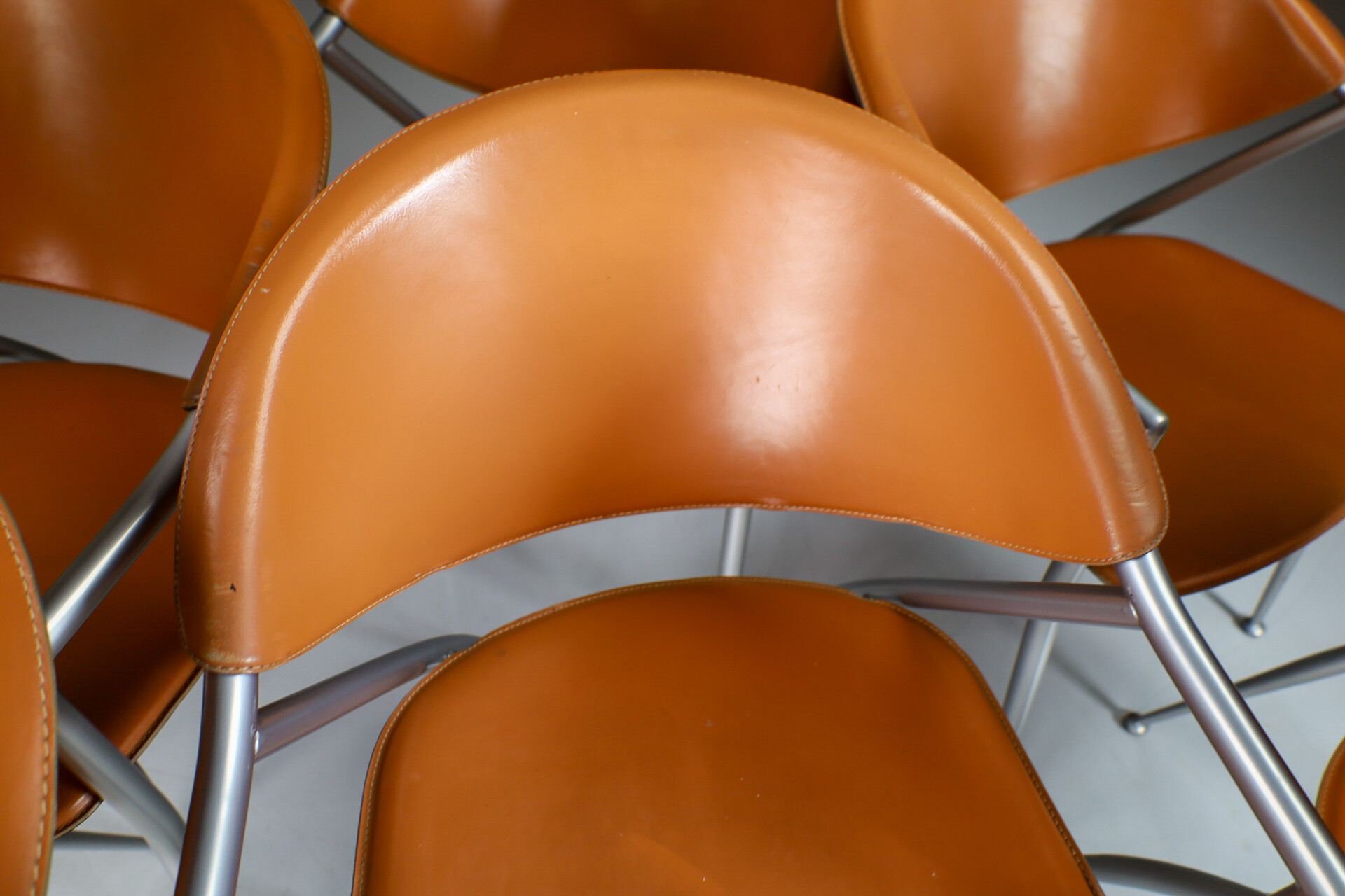 Modern Calligaris Leather Atomic dining Arm Chairs , Italy 1980s Late-20th century