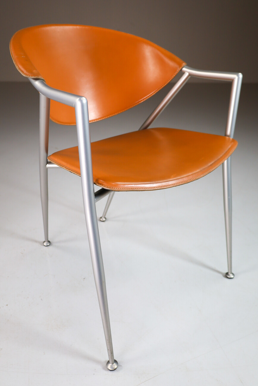 Modern Calligaris Leather Atomic dining Arm Chairs , Italy 1980s Late-20th century