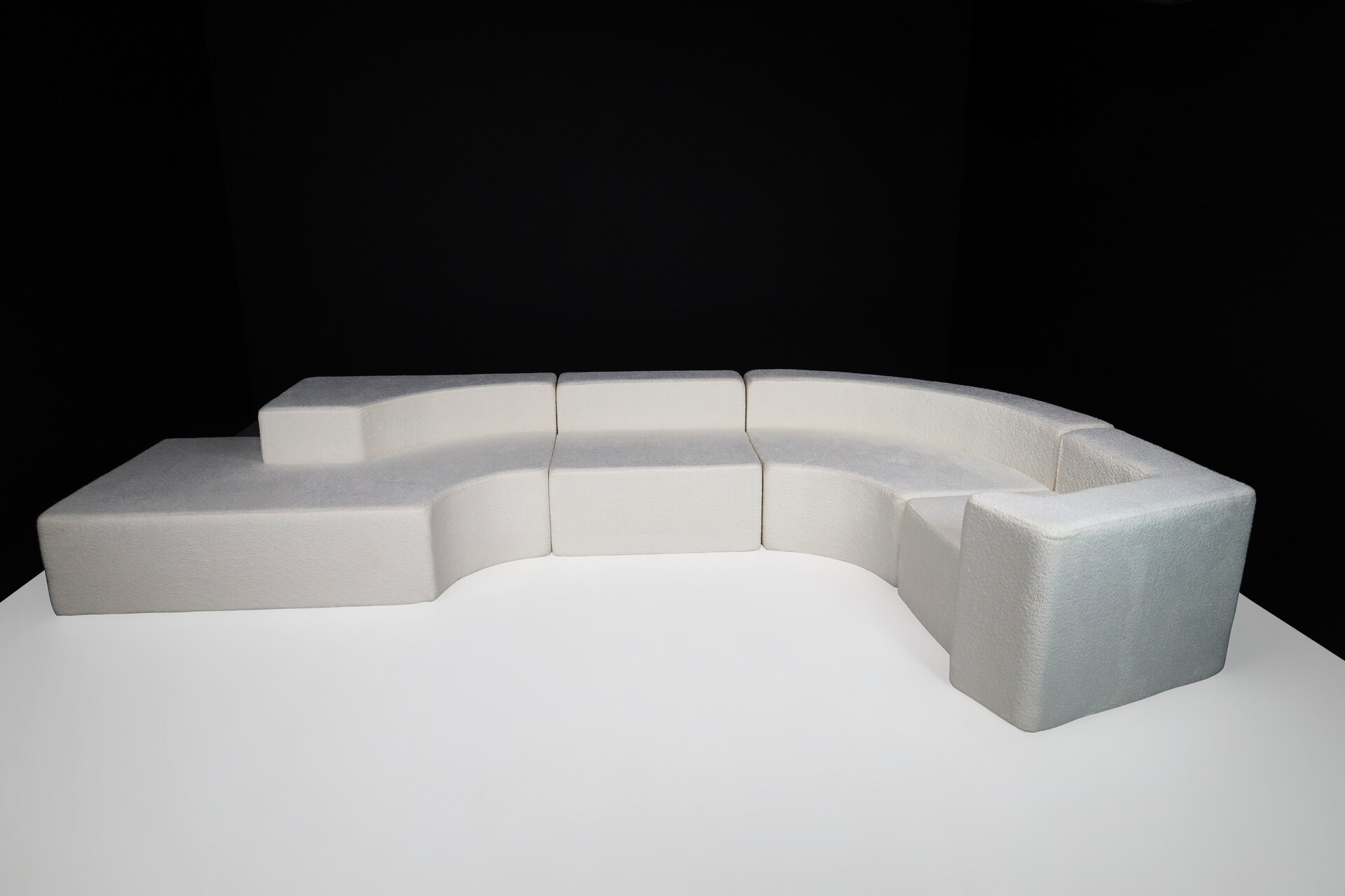 Modern Italian modular sofa in the style of Pamio, Massari & Toso for Stillwood, Italy 1970s Late-20th century