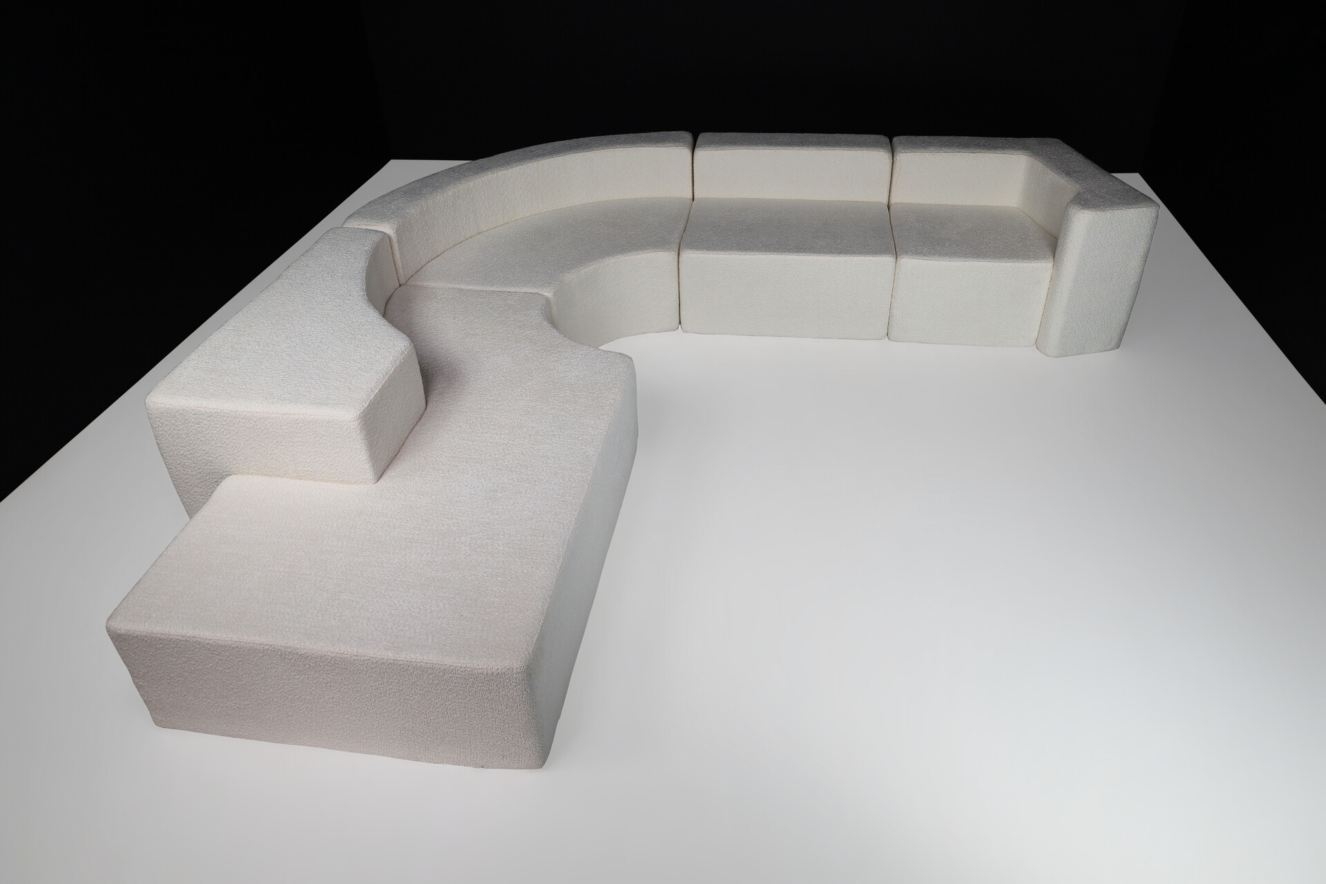 Modern Italian modular sofa in the style of Pamio, Massari & Toso for Stillwood, Italy 1970s Late-20th century