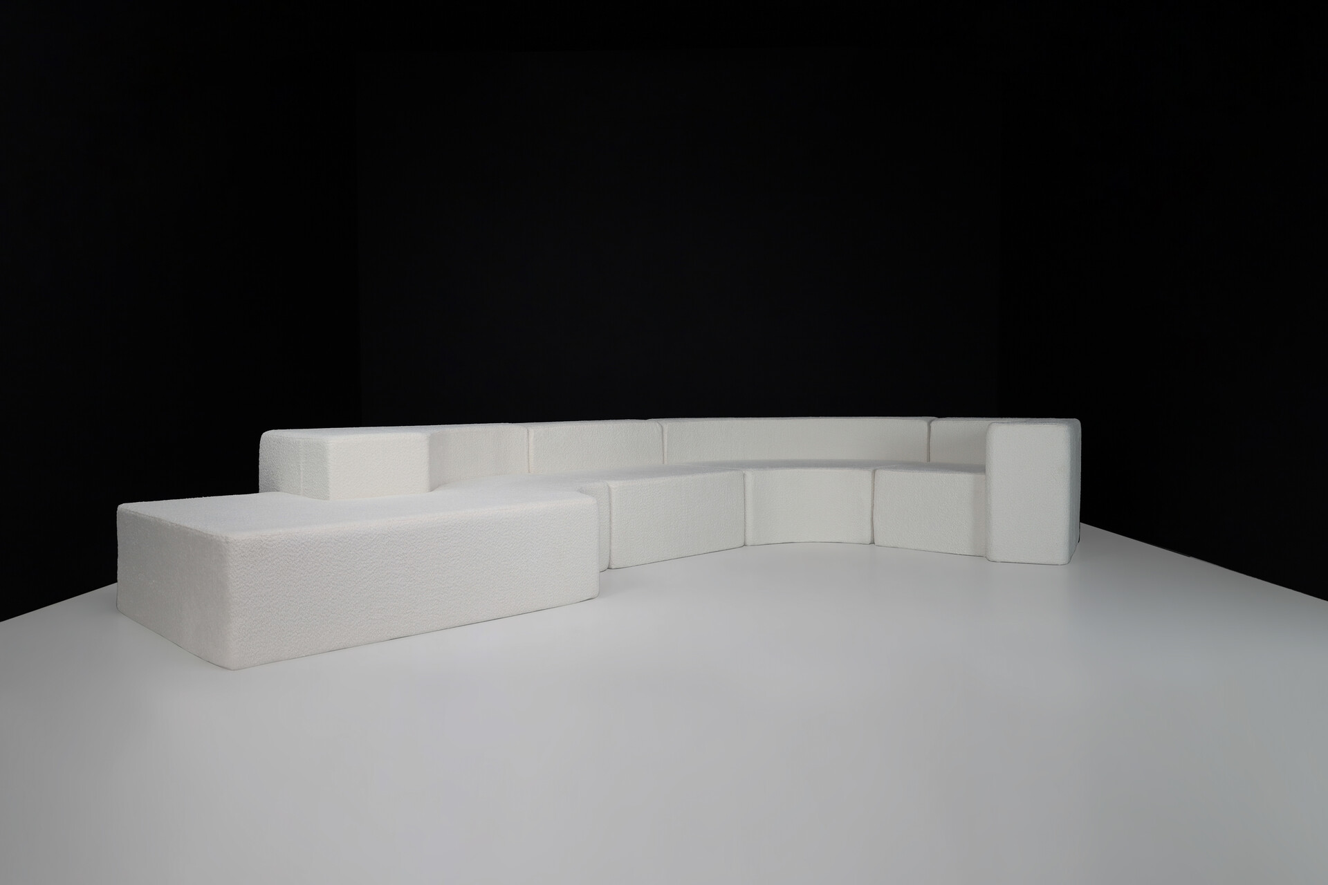 Modern Italian modular sofa in the style of Pamio, Massari & Toso for Stillwood, Italy 1970s Late-20th century