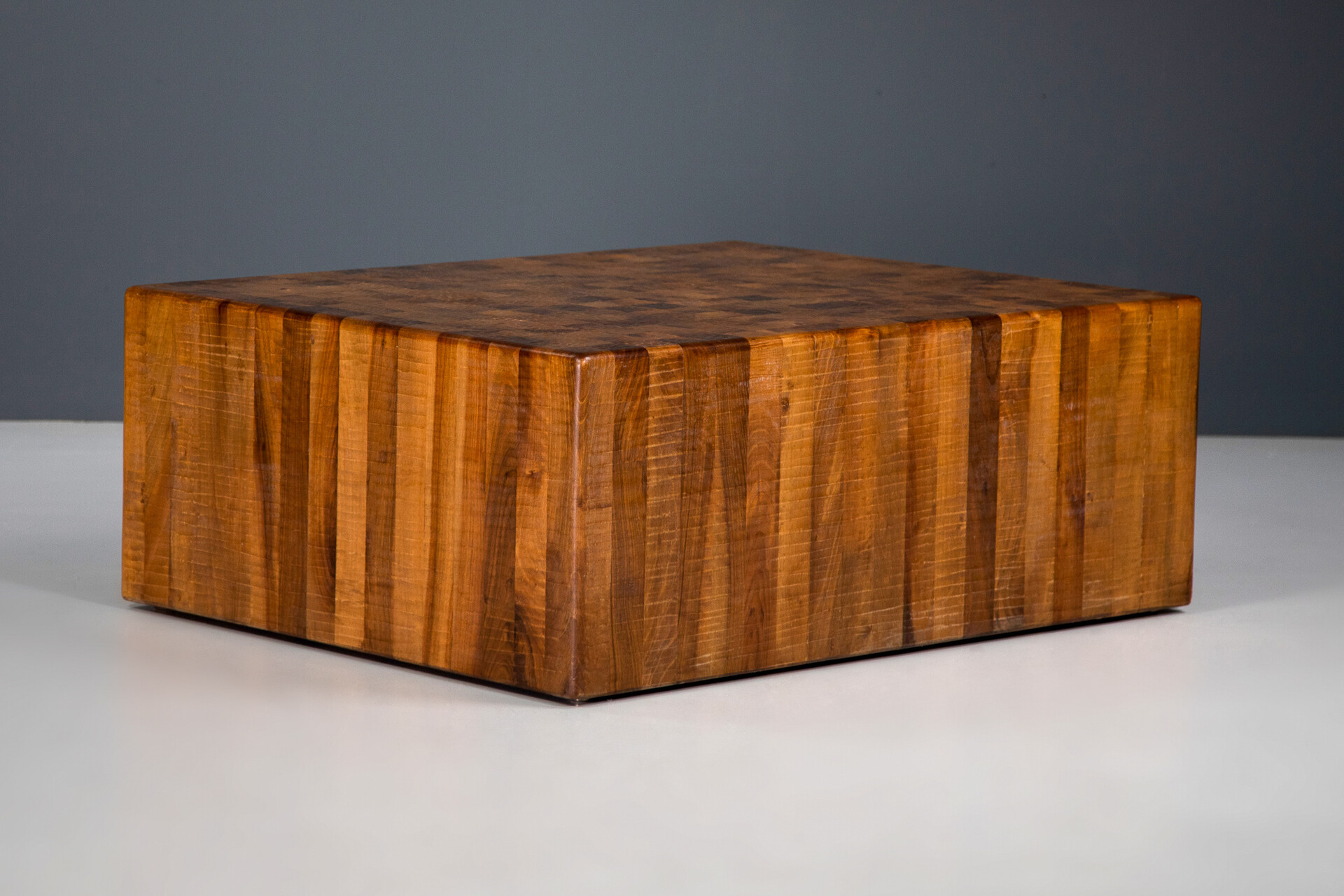 Modern Large Walnut Hand Carved Table by Giuseppe Rivadossi, Italy, 1970s Late-20th century