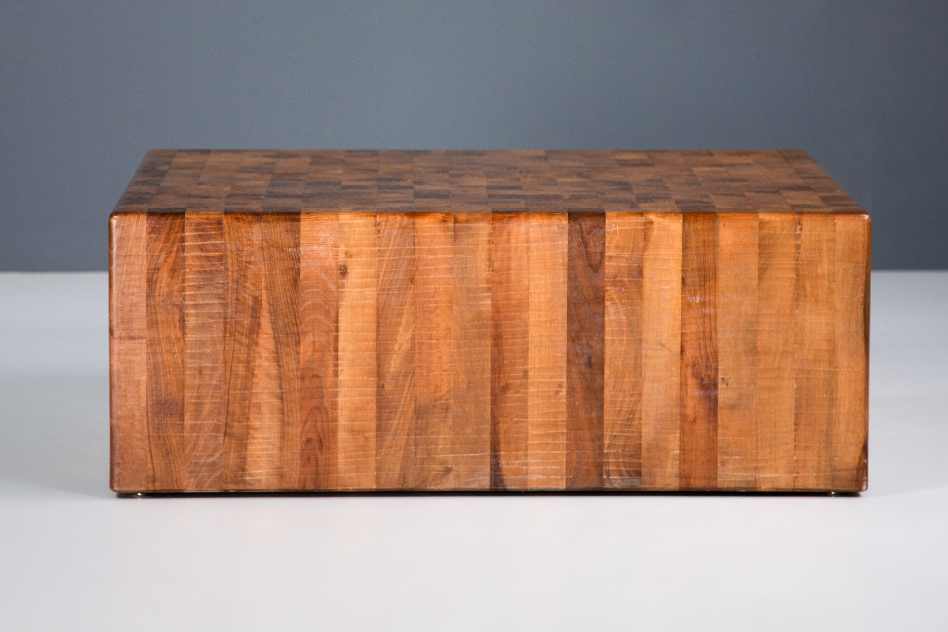 Modern Large Walnut Hand Carved Table by Giuseppe Rivadossi, Italy, 1970s Late-20th century