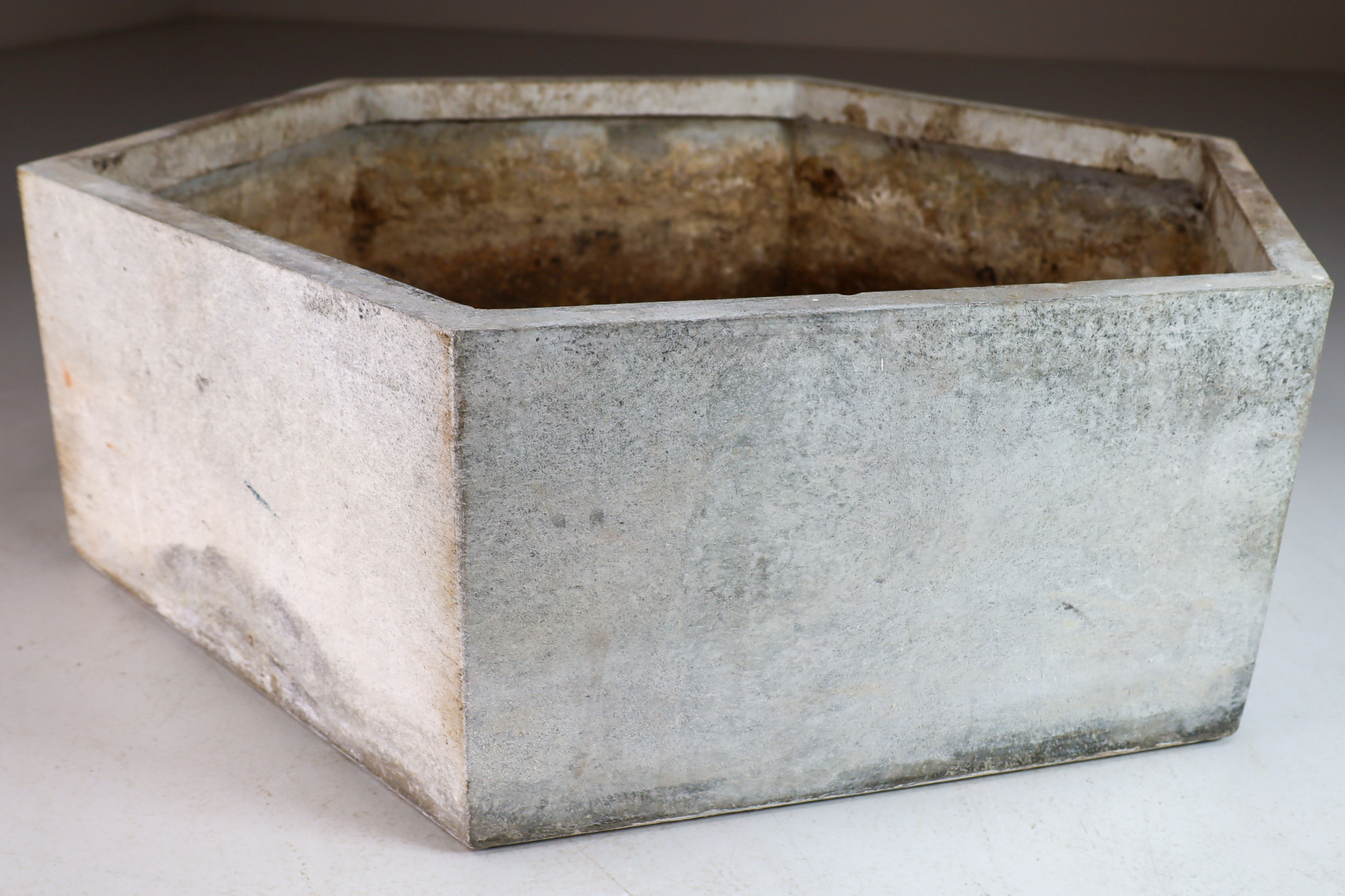 Modern Large Willy Guhl Hexagon Planter , Switzerland 1960s Mid-20th century