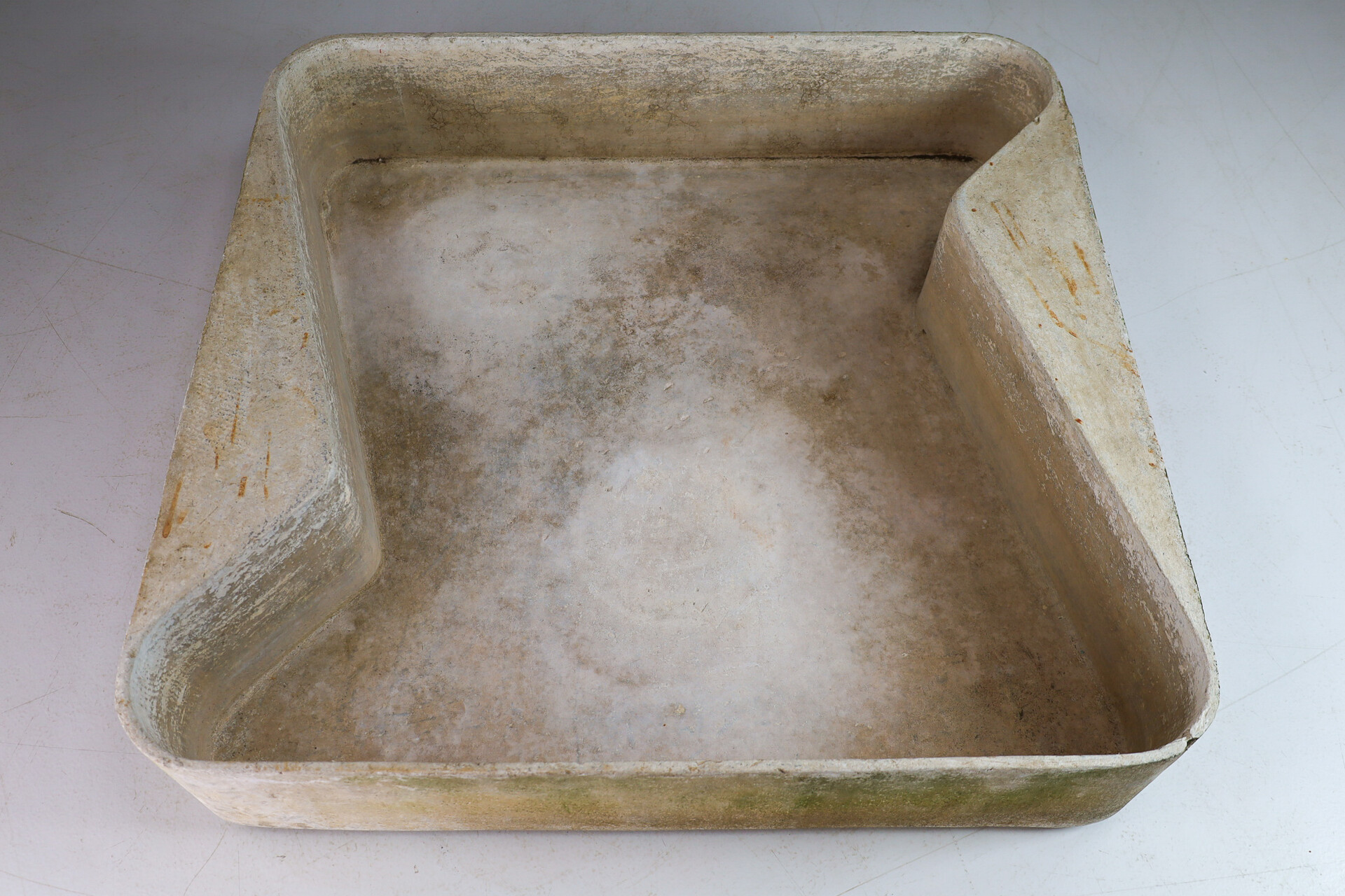 Modern Large Willy Guhl Planter Switzerland 1960s Mid-20th century