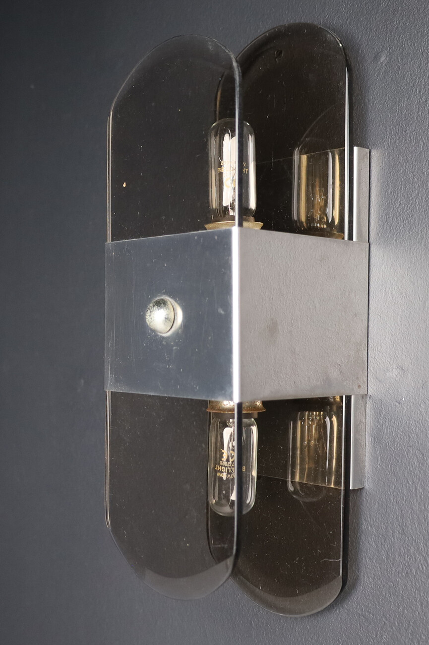 Modern Lucite and Chrome Wall Sconces, italy 1970s Late-20th century