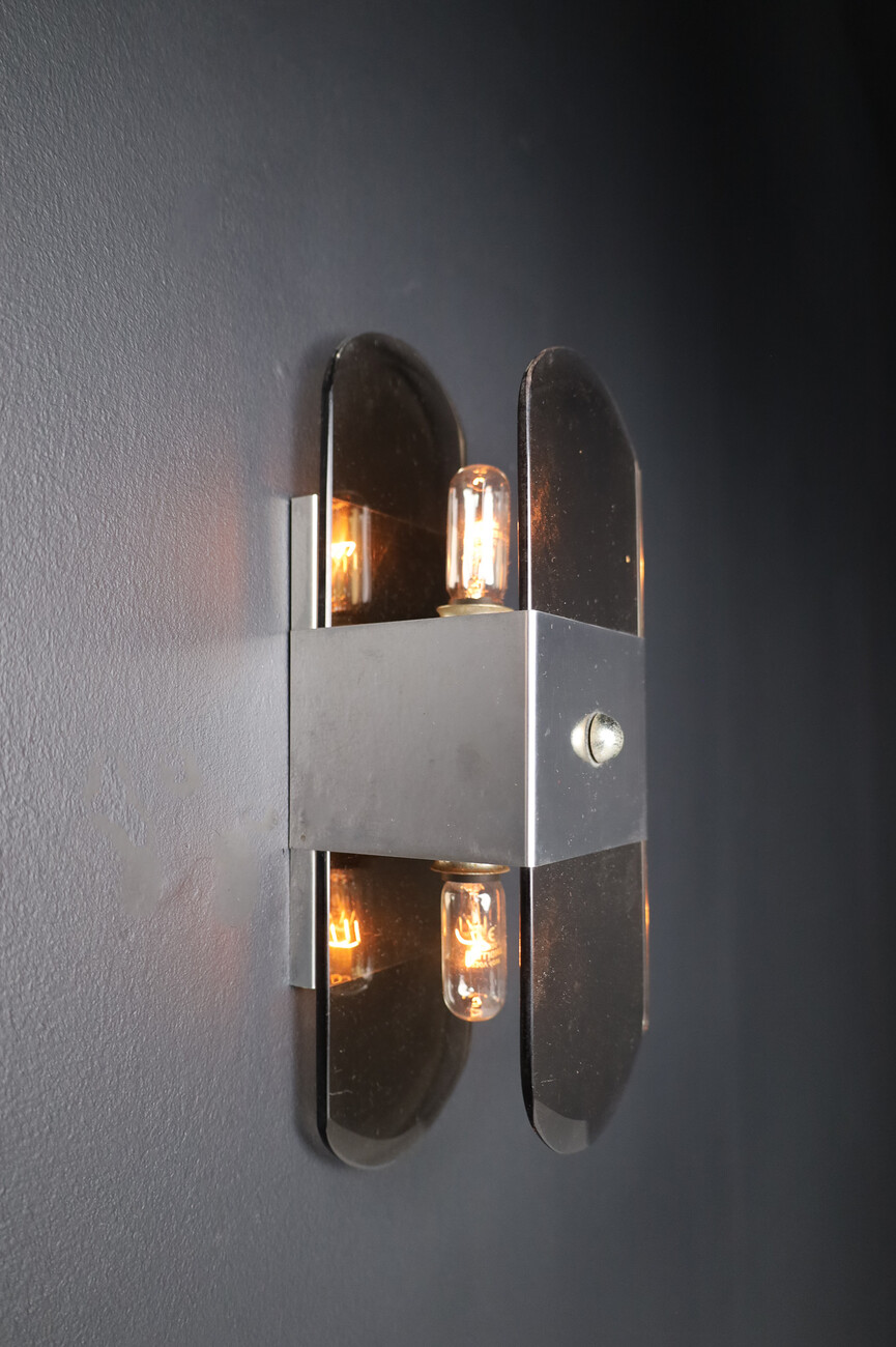Modern Lucite and Chrome Wall Sconces, italy 1970s Late-20th century