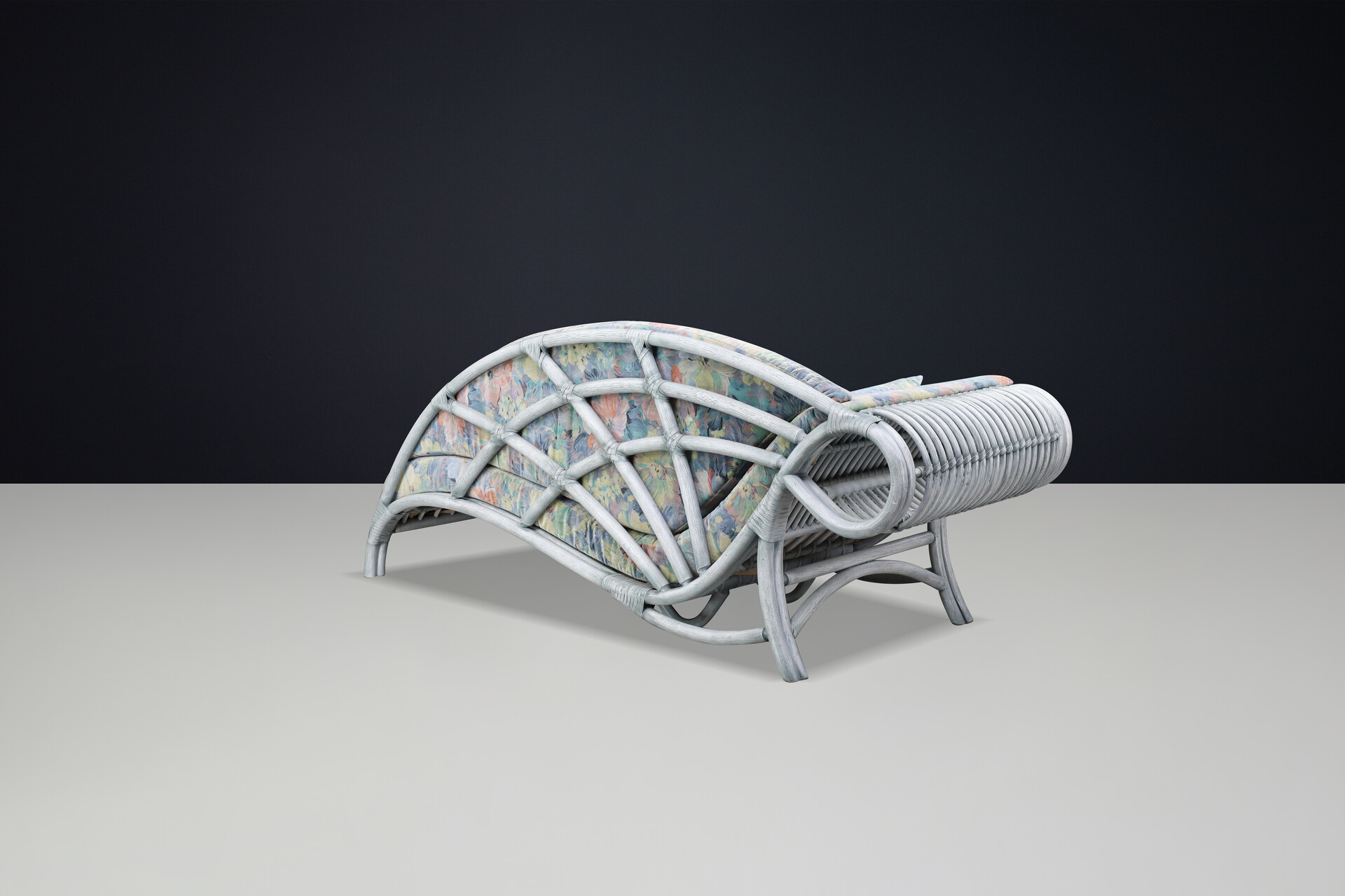 Modern Rattan, Bambo and original fabric lounge sofa or daybed By Flechtatelier Schütz Germany ,1980s Late-20th century