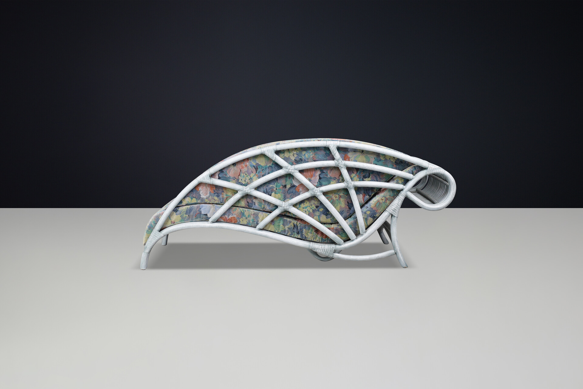 Modern Rattan, Bambo and original fabric lounge sofa or daybed By Flechtatelier Schütz Germany ,1980s Late-20th century