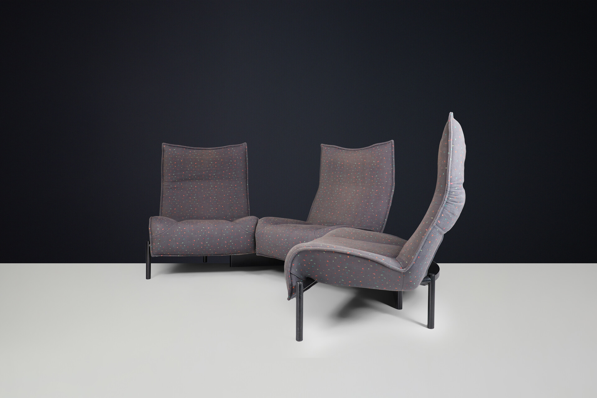 Modern Sofa Model Veranda by Vico Magistretti for Cassina in original fabric ,Italy 1980s Late-20th century