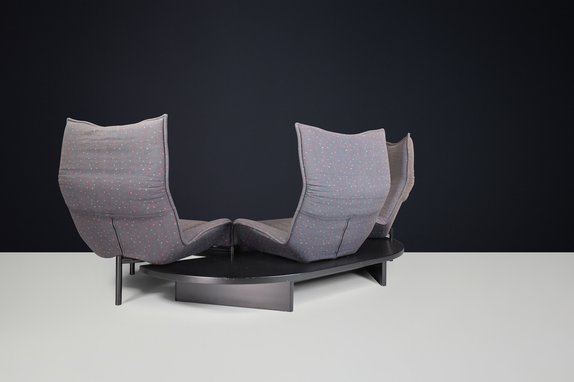 Modern Sofa Model Veranda by Vico Magistretti for Cassina in original fabric ,Italy 1980s Late-20th century