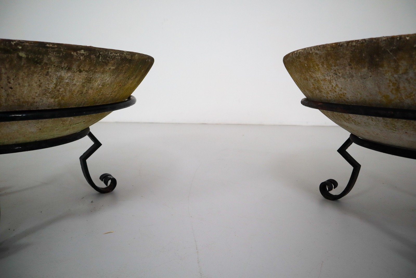 Modern WILLY GUHL PLANTERS ON METAL BASE Mid-20th century