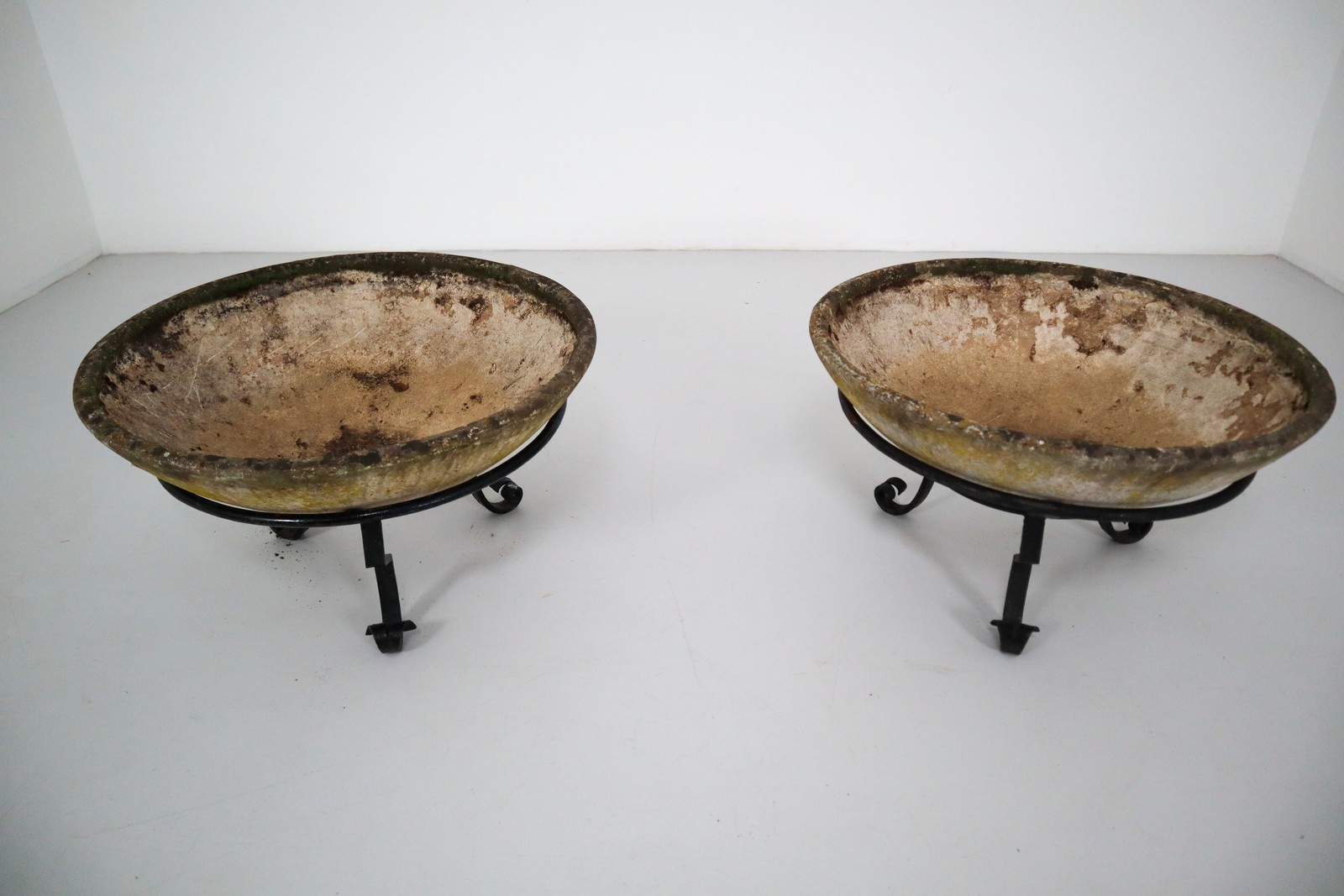 Modern WILLY GUHL PLANTERS ON METAL BASE Mid-20th century