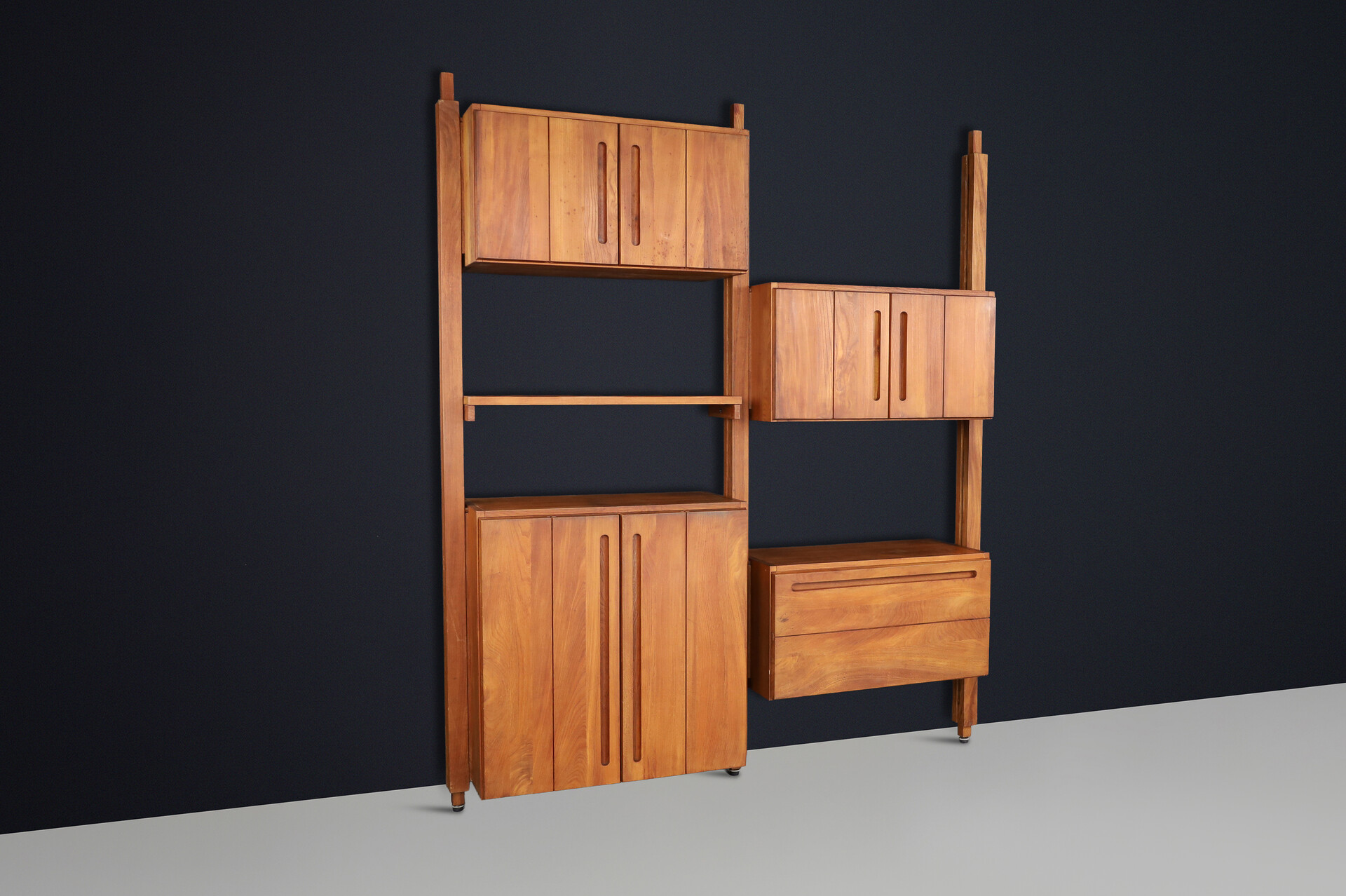 Modular Elmwood Bookcase in the Style of Pierre Chapo, France, 1960s Mid-20th century